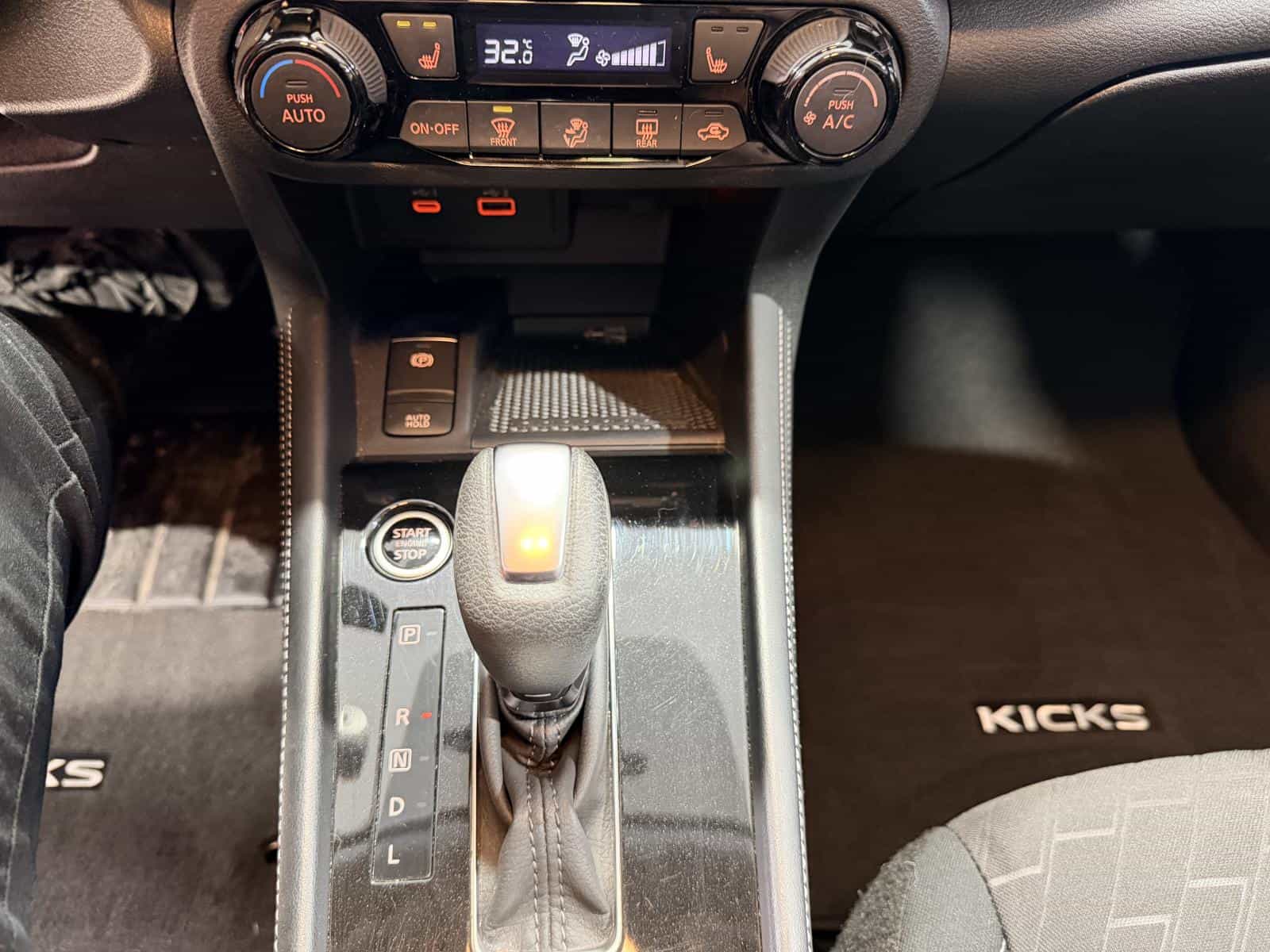 Image 26 Nissan Kicks SV 2024