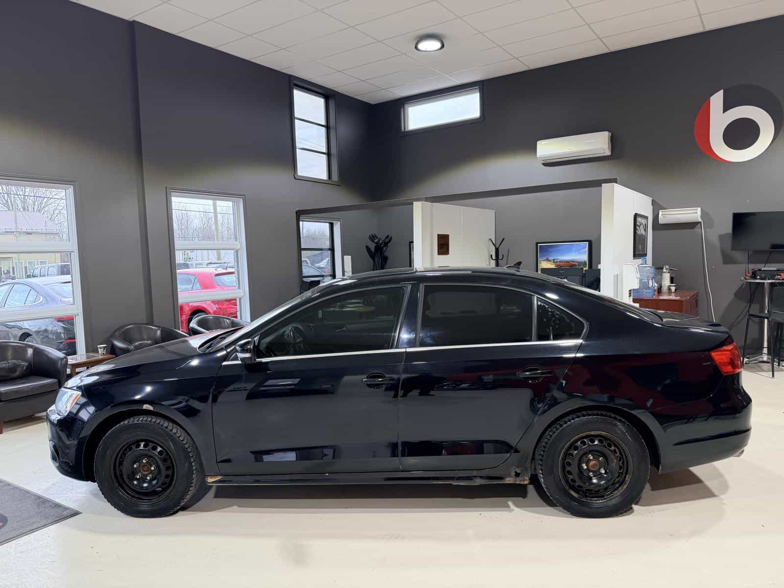 Image 3 Volkswagen Jetta Highline 2014