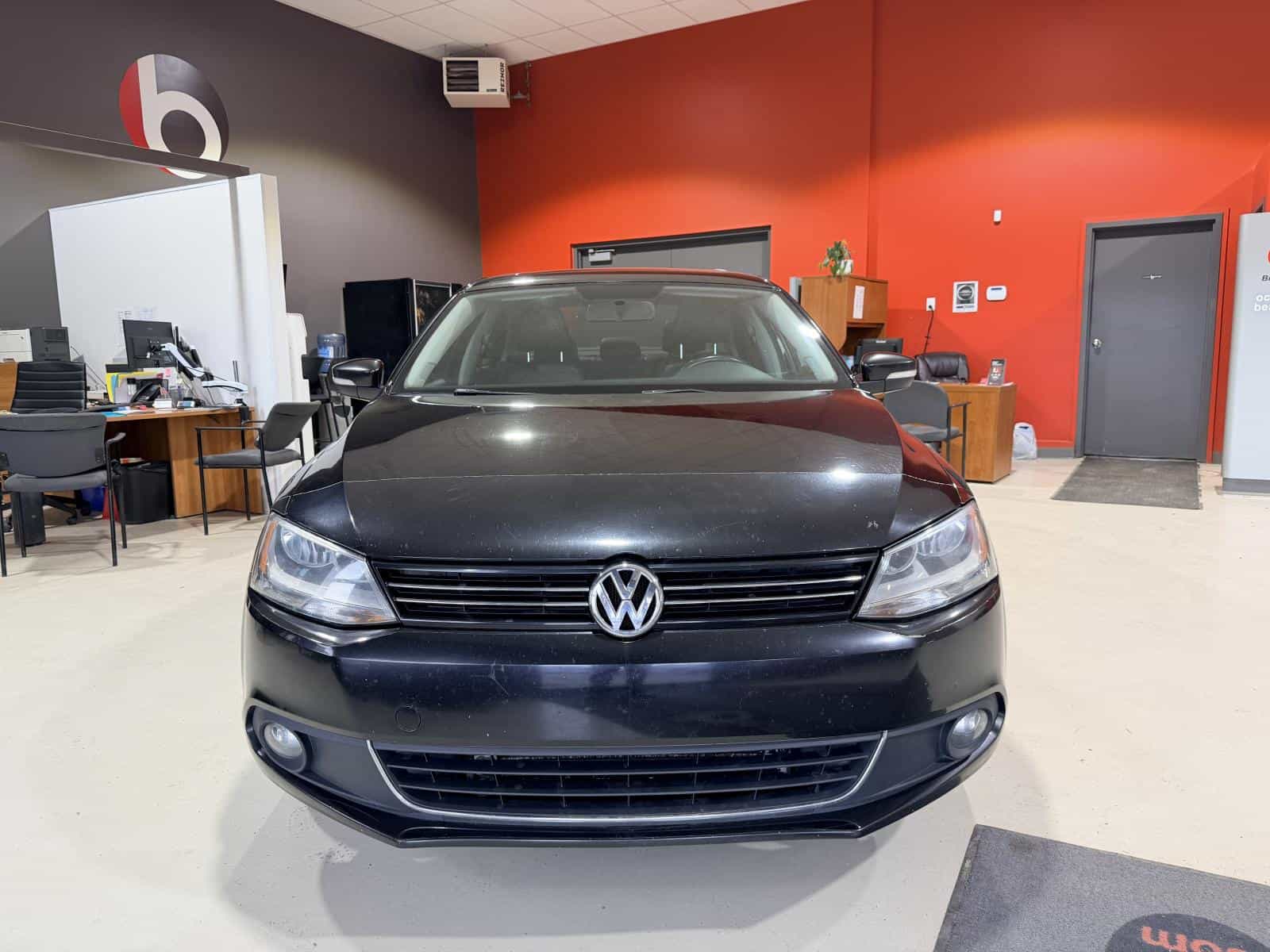 2014 Volkswagen Jetta Highline - Image 11