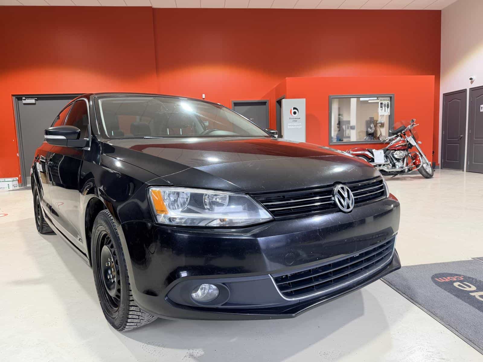 2014 Volkswagen Jetta Highline - Image 9