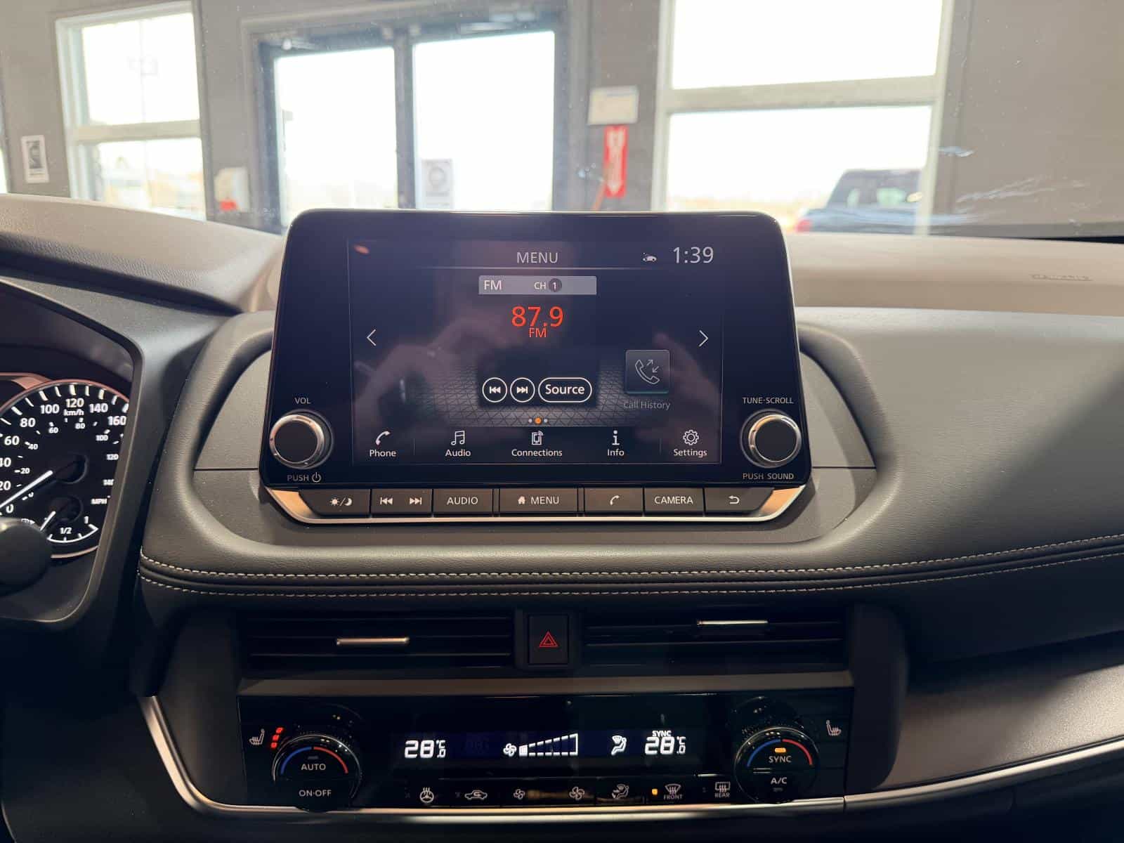 Image 23 Nissan Rogue SV Moonroof 2023