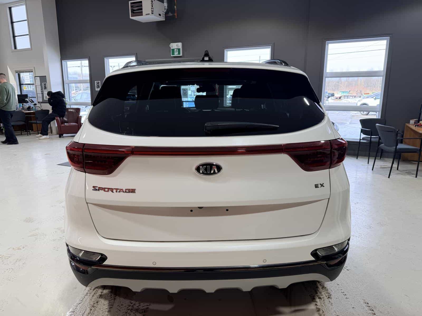 2022 Kia Sportage EX Premium S - Image 5