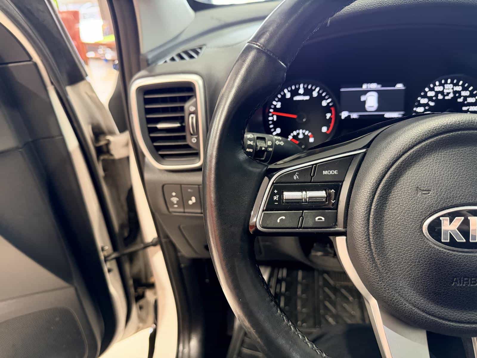 2022 Kia Sportage EX Premium S - Image 21