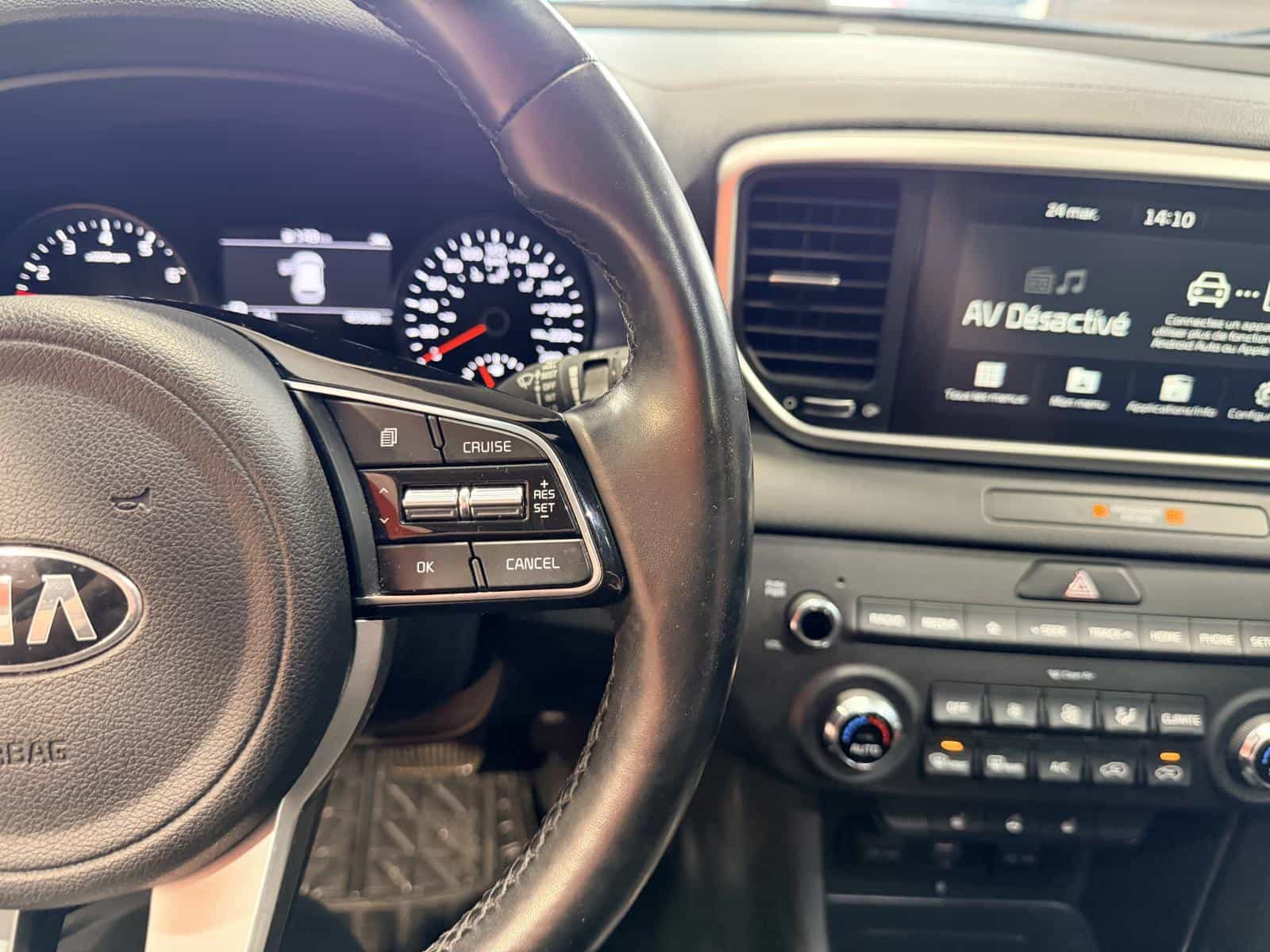 2022 Kia Sportage EX Premium S - Image 22