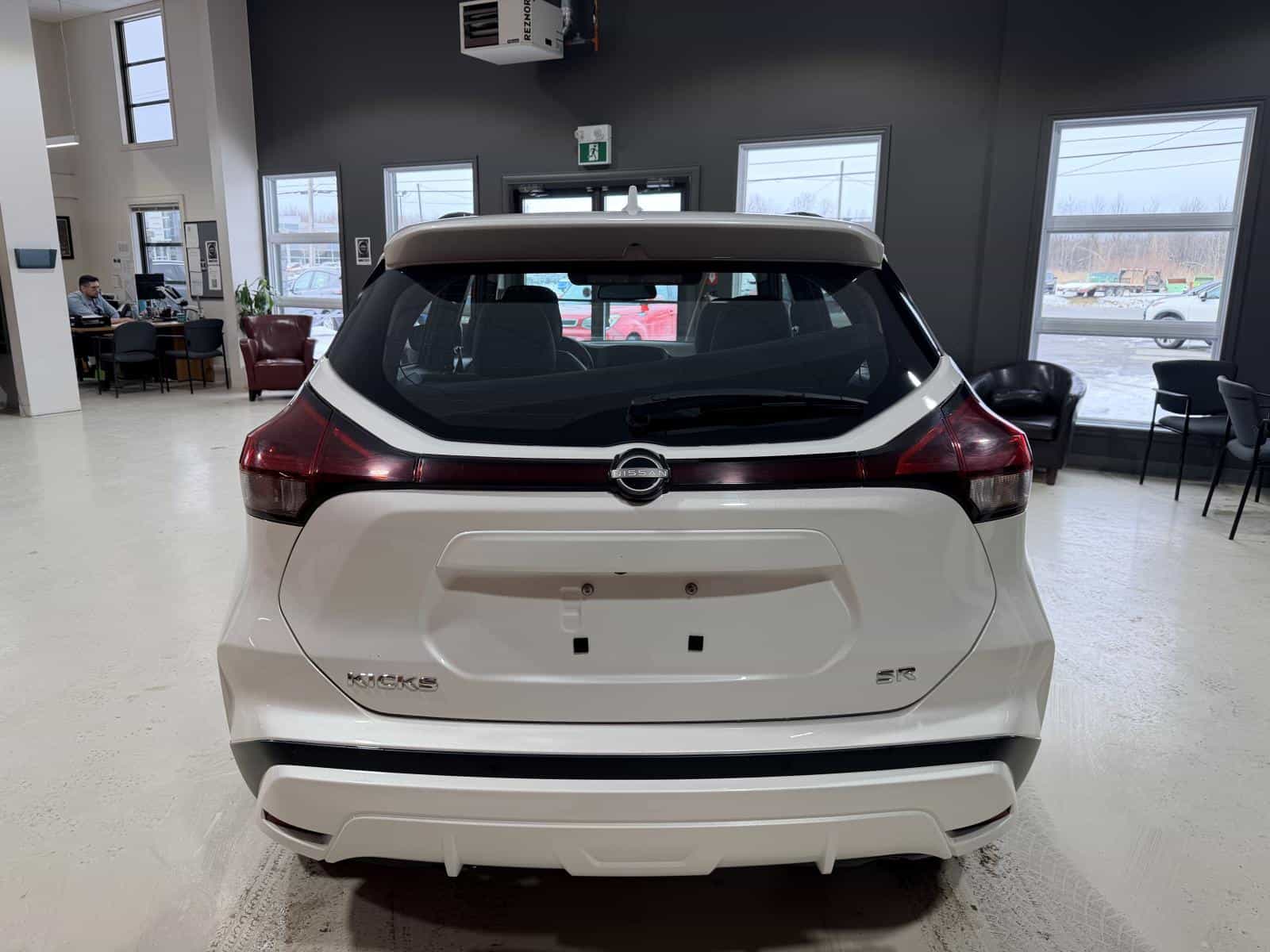 Image 5 Nissan Kicks SR Premium 2024
