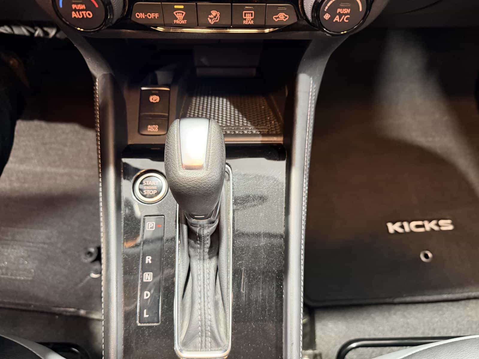 2024 Nissan Kicks SR Premium - Image 26