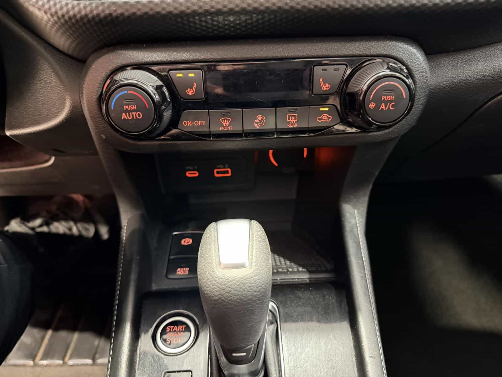 2024 Nissan Kicks SV - Image 24