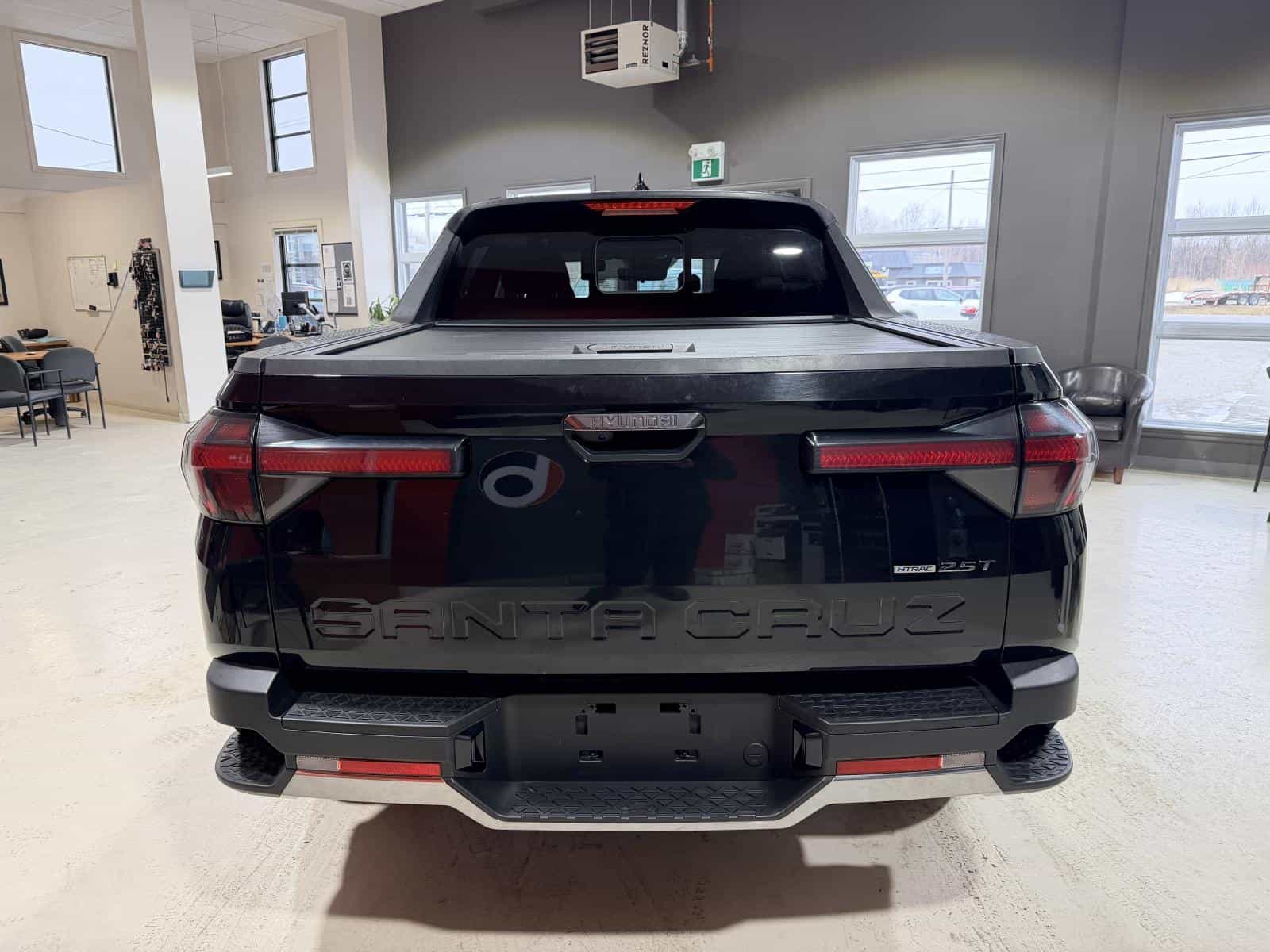 2024 Hyundai Santa Cruz Preferred - Image 5