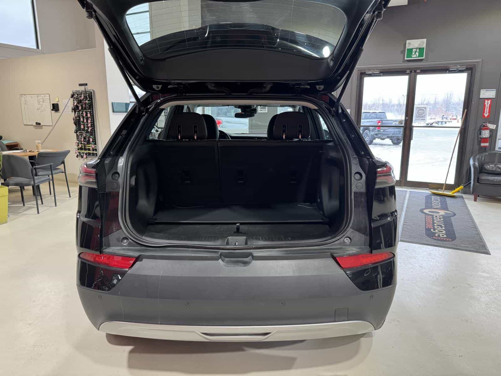 Image 6 Chevrolet Bolt EUV LT 2023