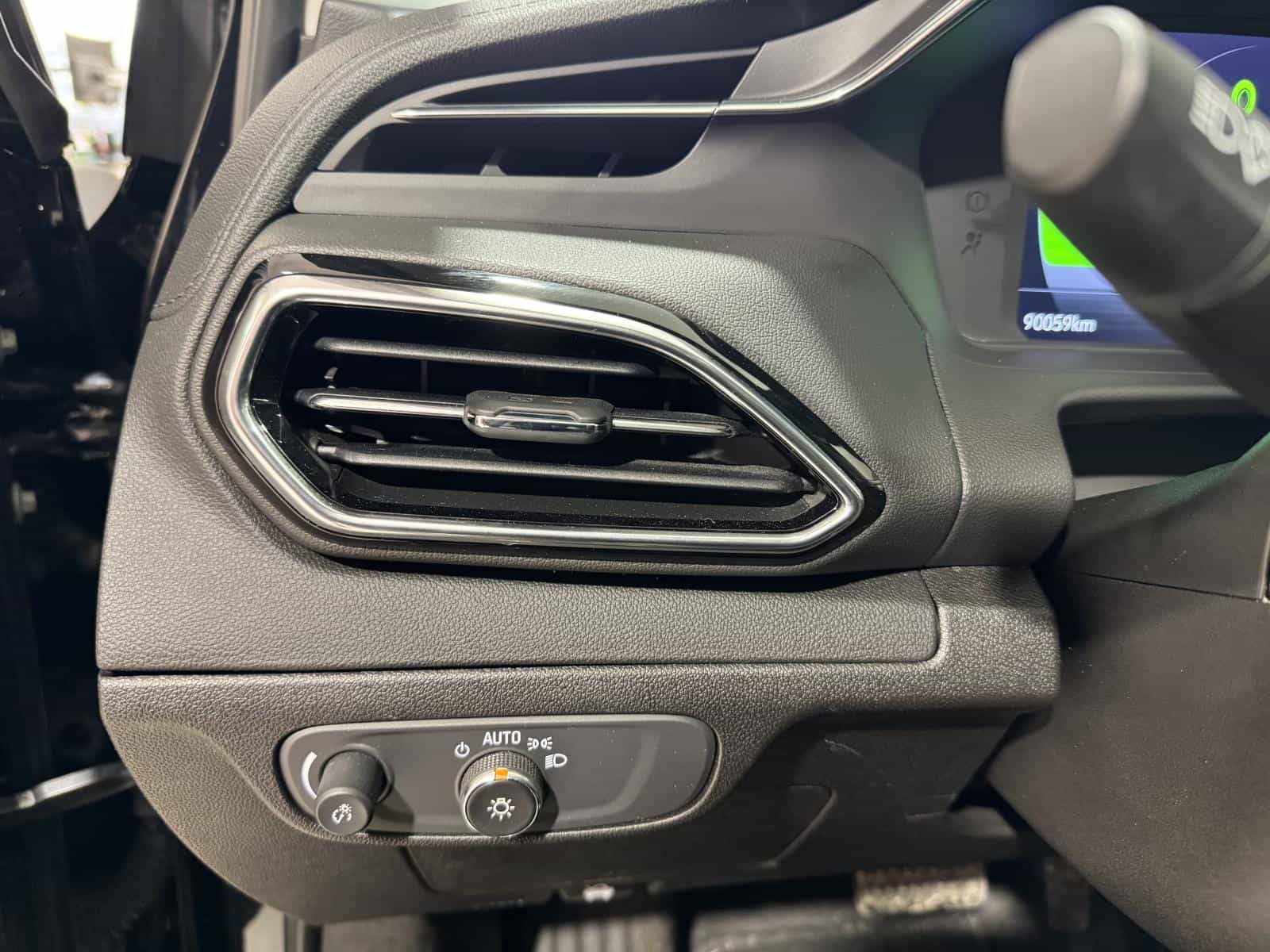 Image 17 Chevrolet Bolt EUV LT 2023