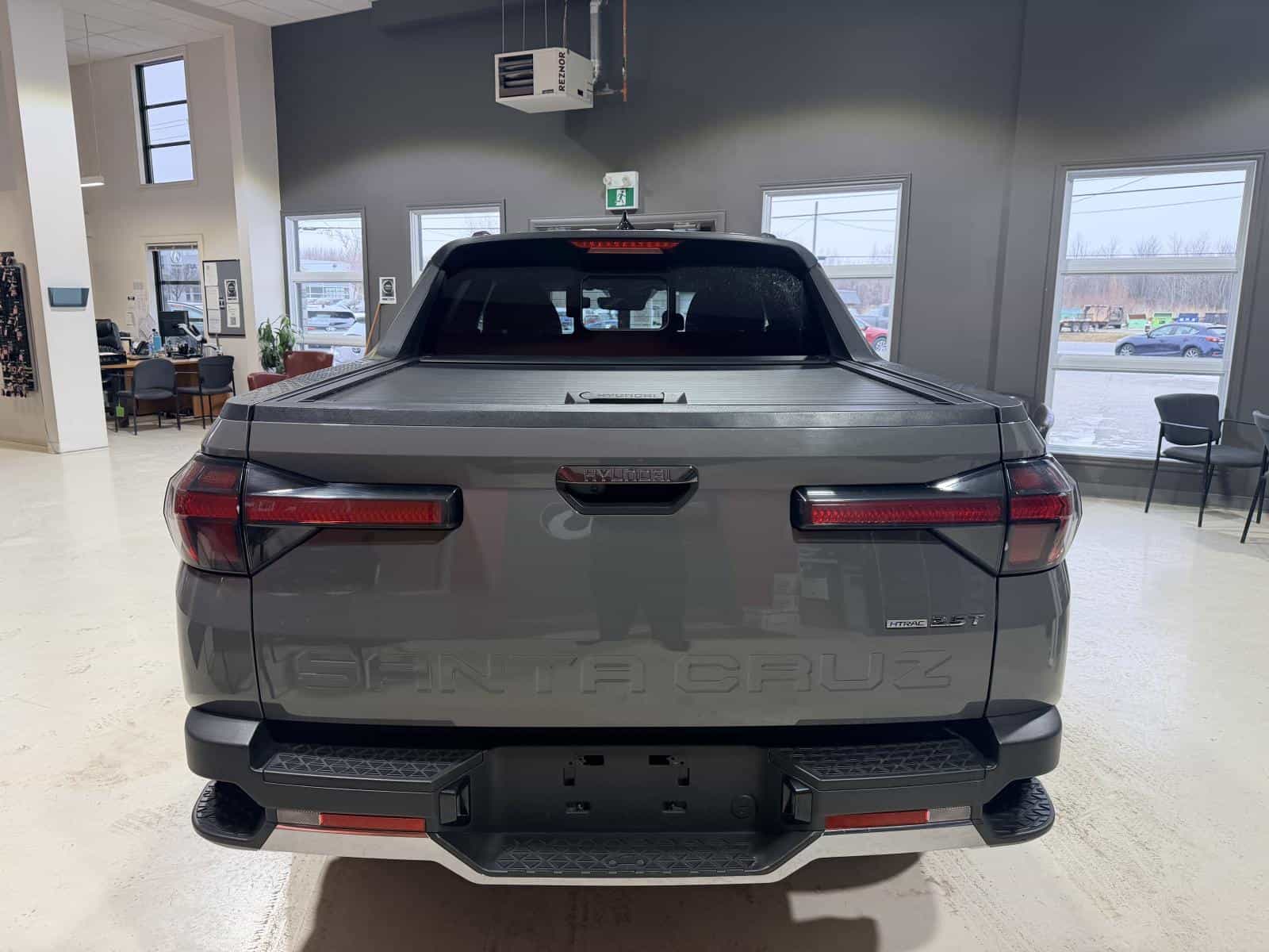 2023 Hyundai Santa Cruz Preferred - Image 5