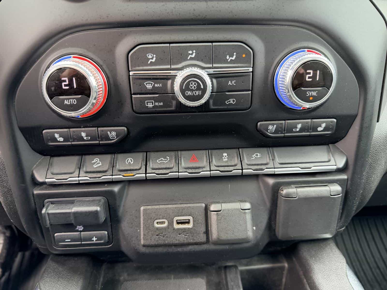 Image 27 GMC Sierra 1500 LTD AT4 2022