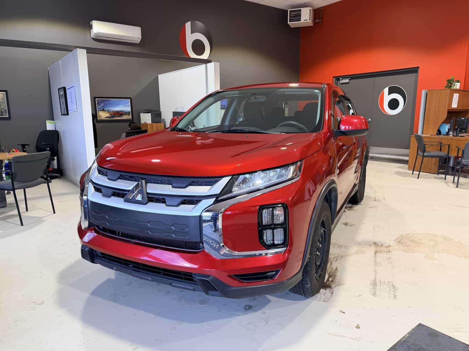 Image 1 Mitsubishi RVR ES 2021