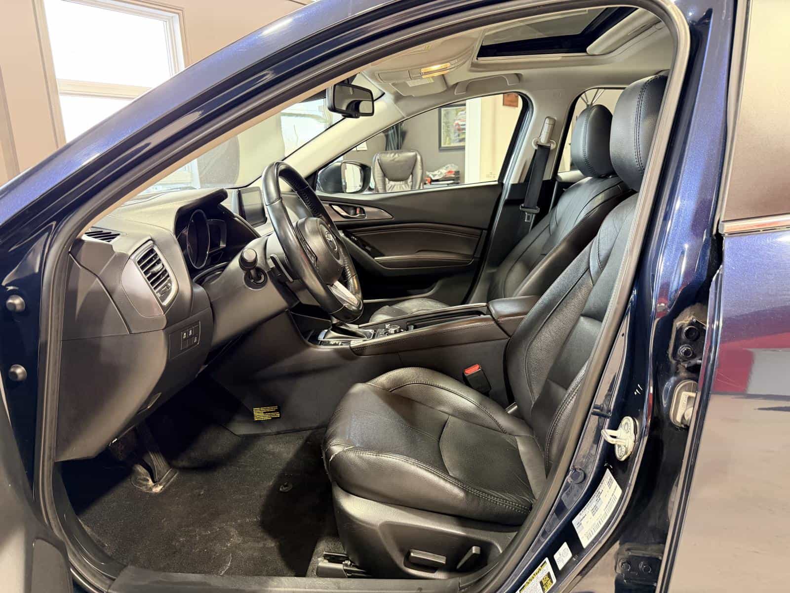 Image 15 Mazda Mazda3 Sport GT 2018