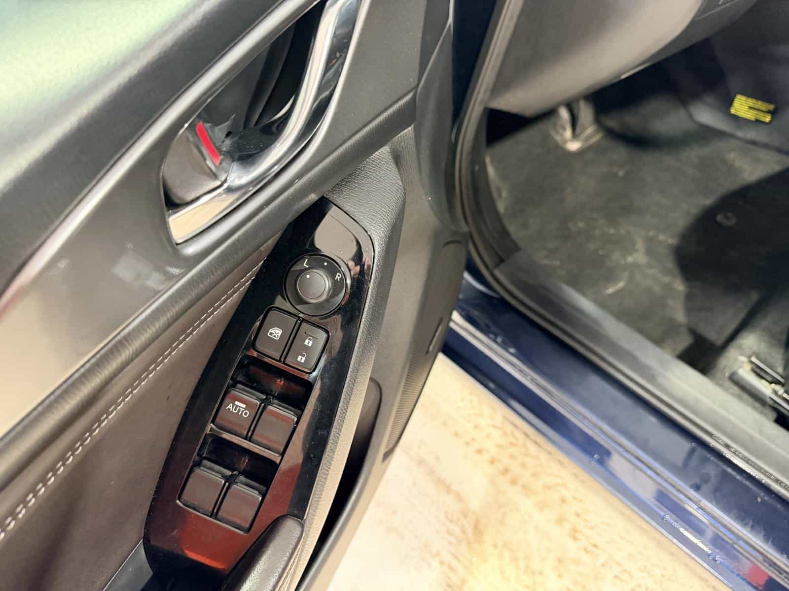 Image 16 Mazda Mazda3 Sport GT 2018