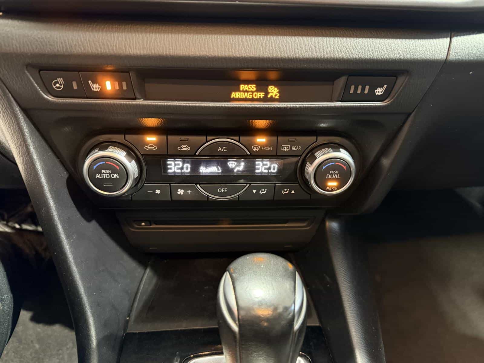 Image 25 Mazda Mazda3 Sport GT 2018