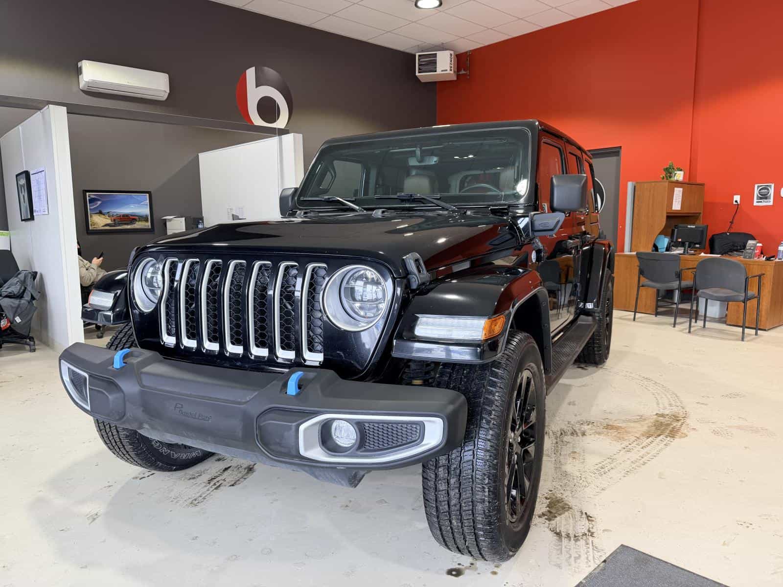 Image 1 Jeep Wrangler Ultd Sahara 4XE 2022