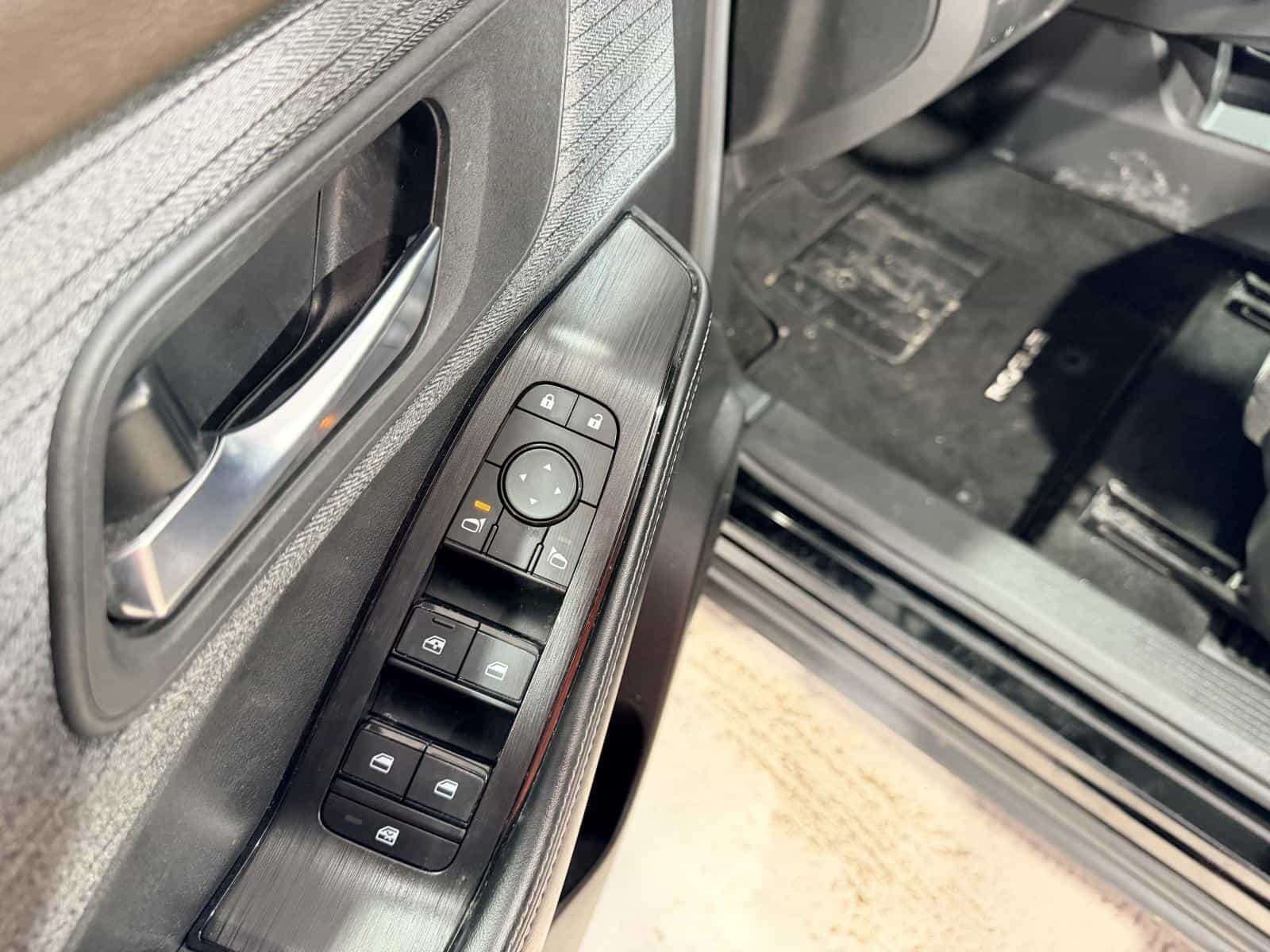 Image 16 Nissan Rogue SV Moonroof 2023