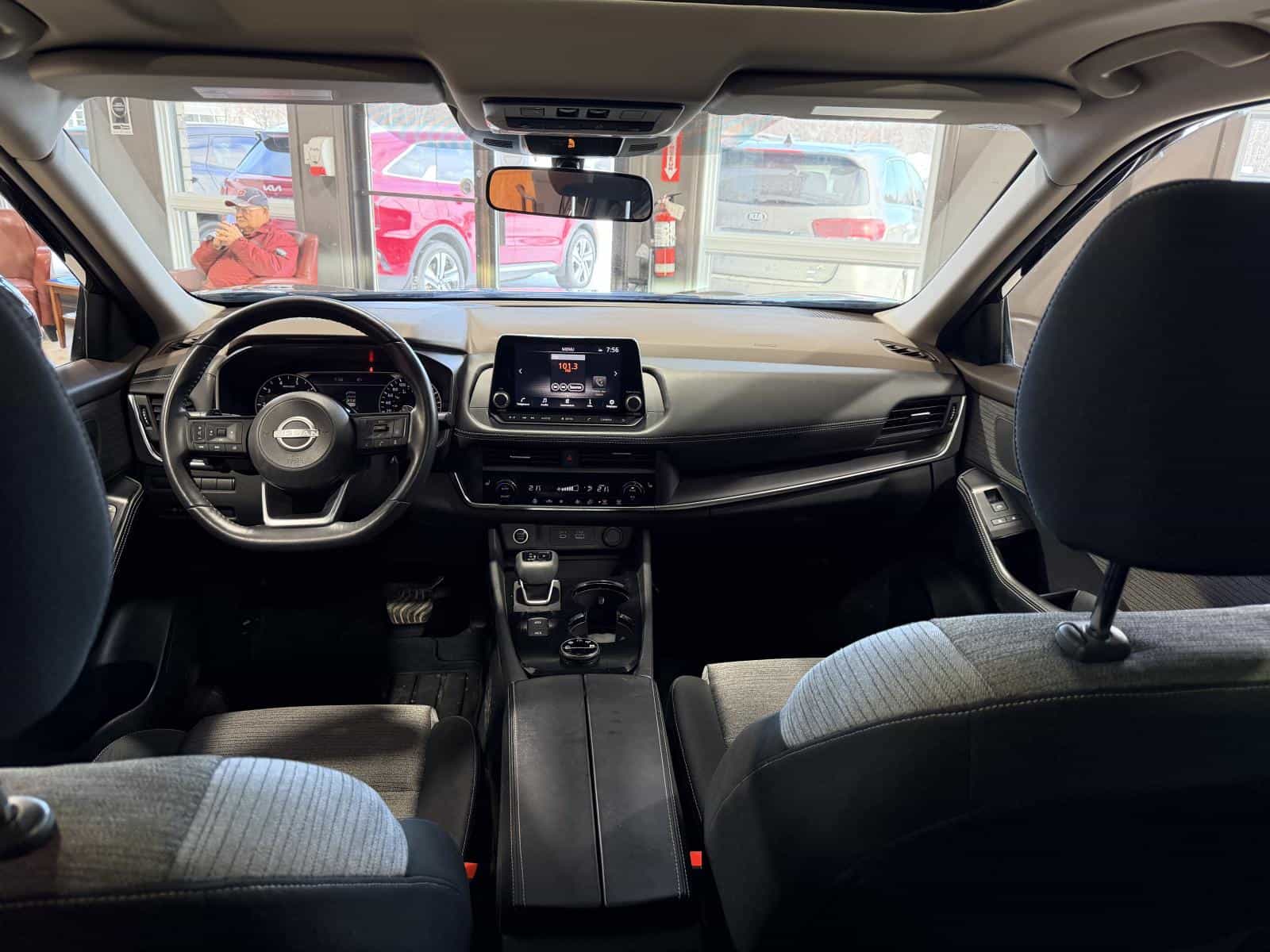 Image 28 Nissan Rogue SV Moonroof 2023