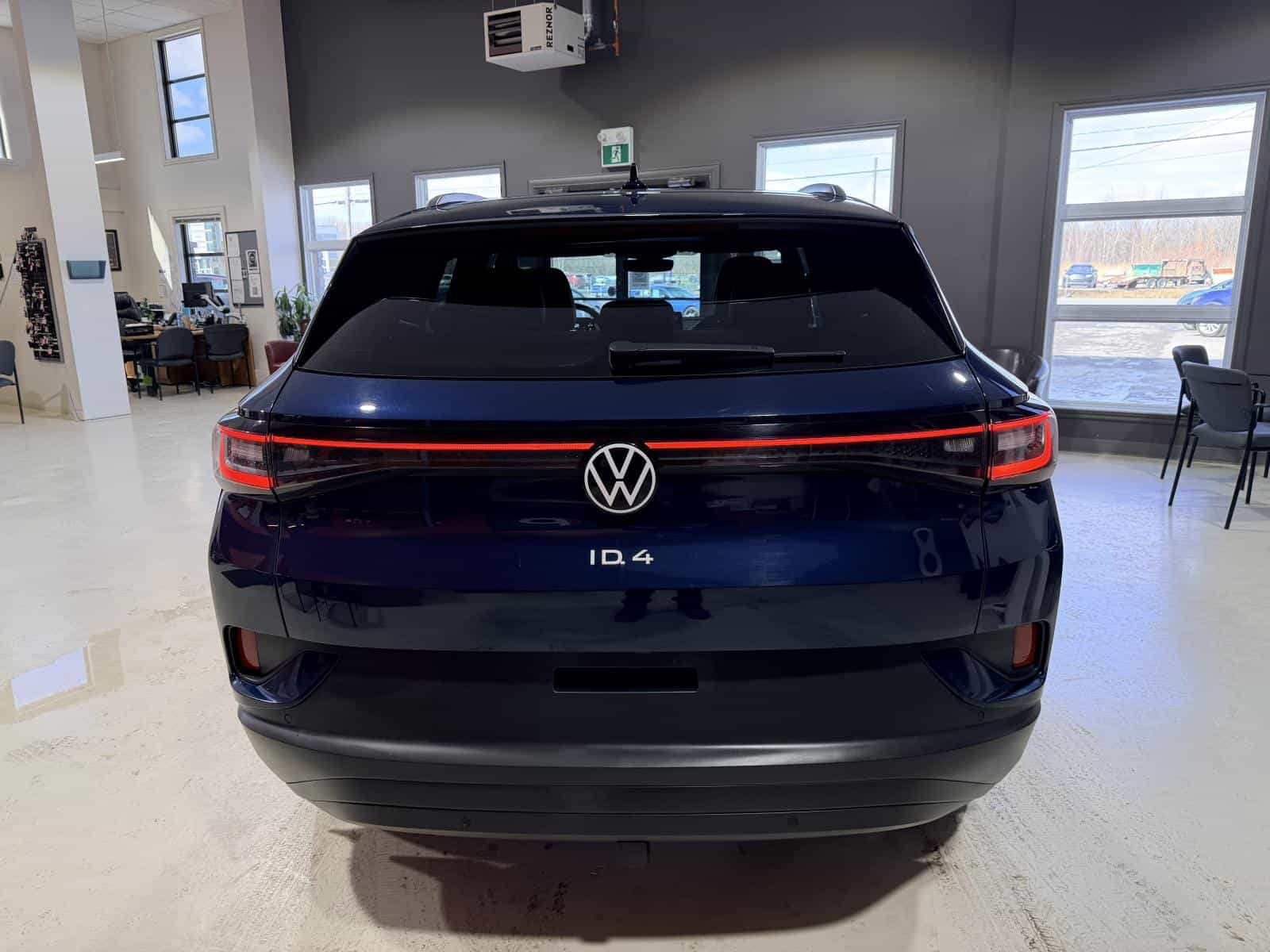 Image 5 Volkswagen ID.4 Pro 2023