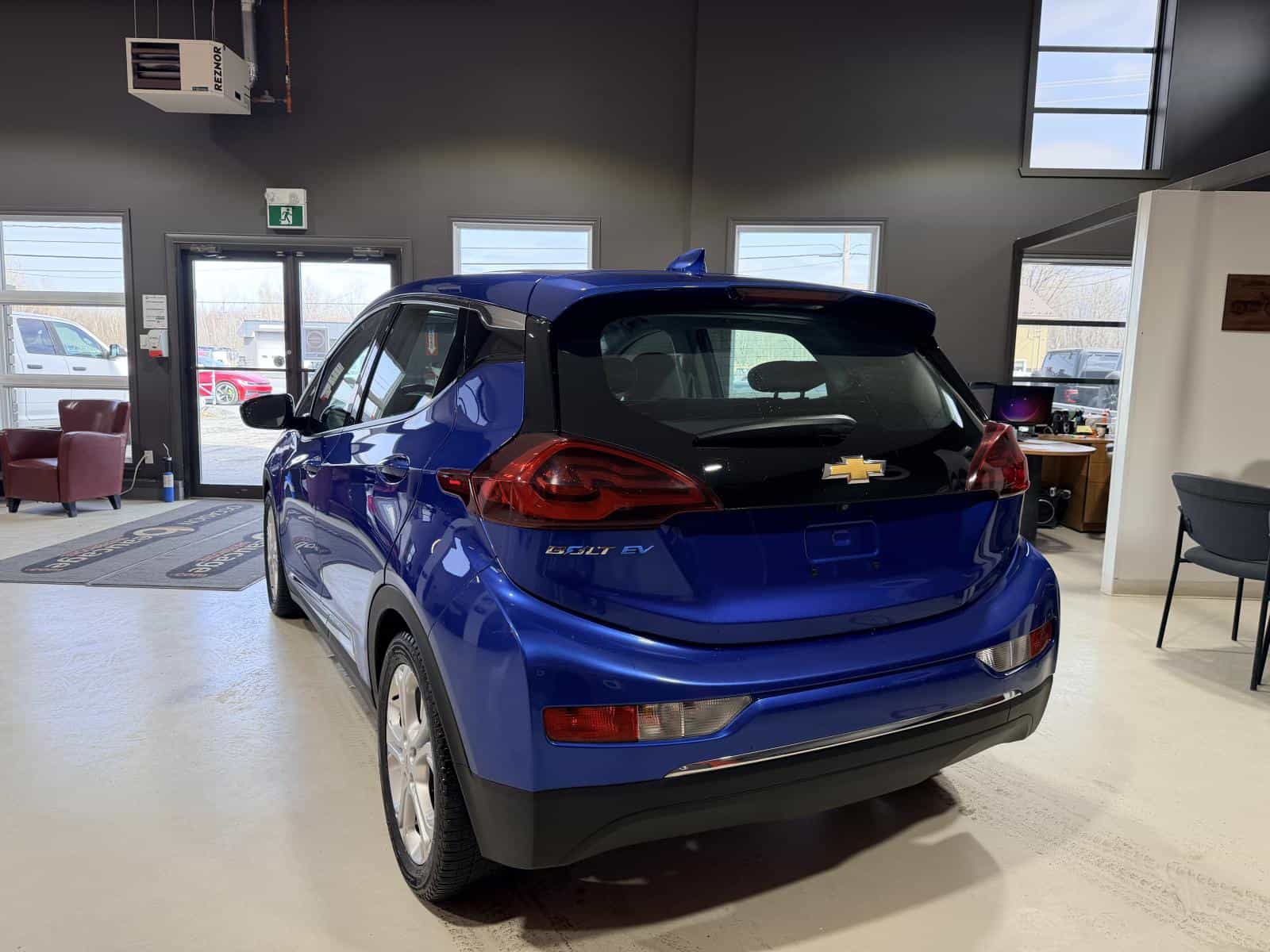 Image 4 Chevrolet Bolt EV LT 2020
