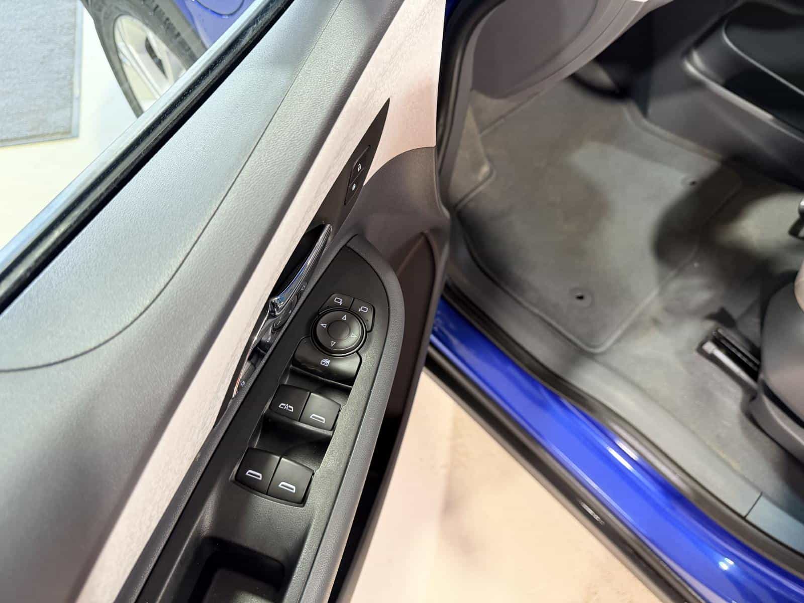 Image 16 Chevrolet Bolt EV LT 2020