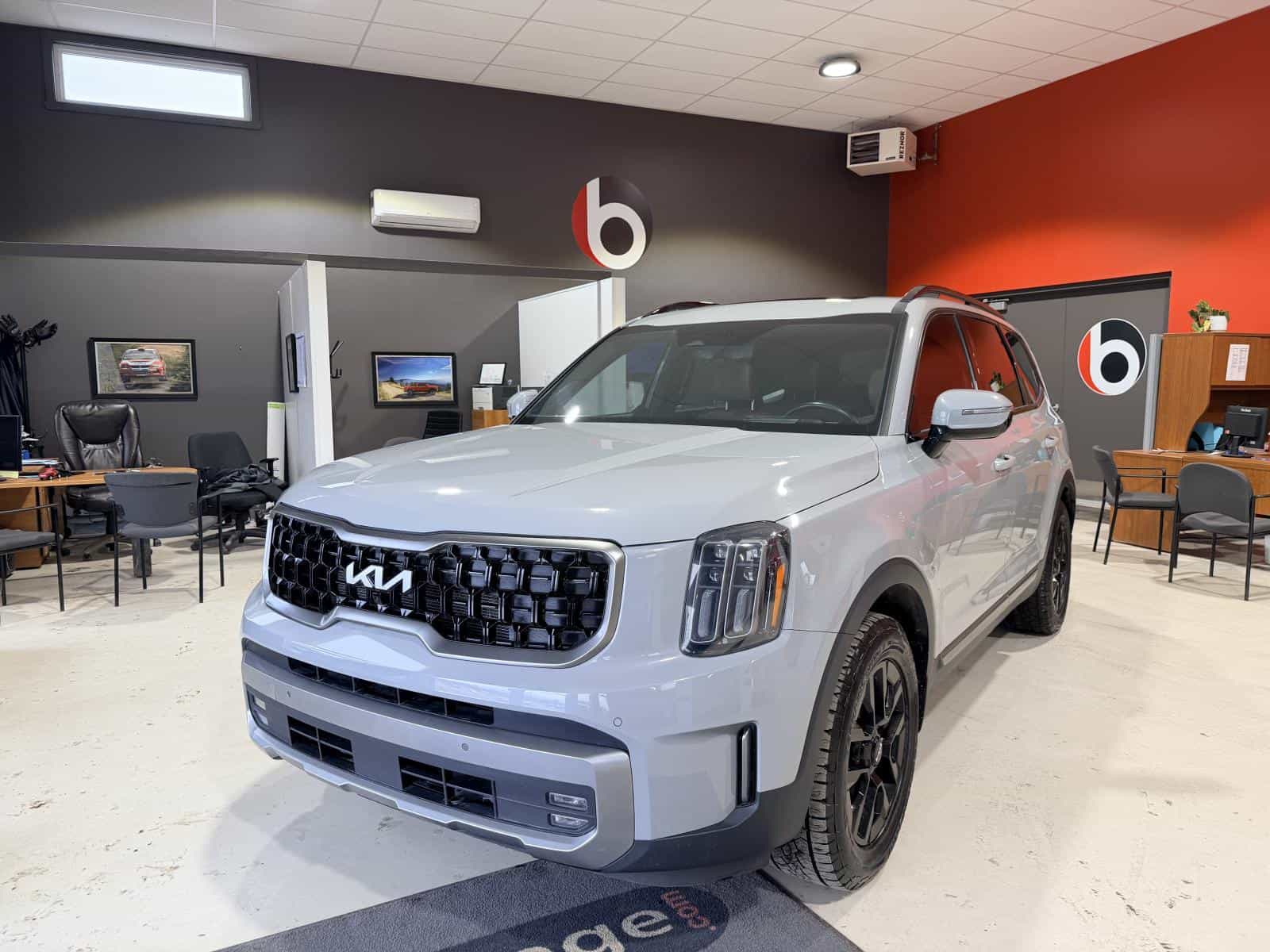 Image 1 Kia Telluride X-Line 2023
