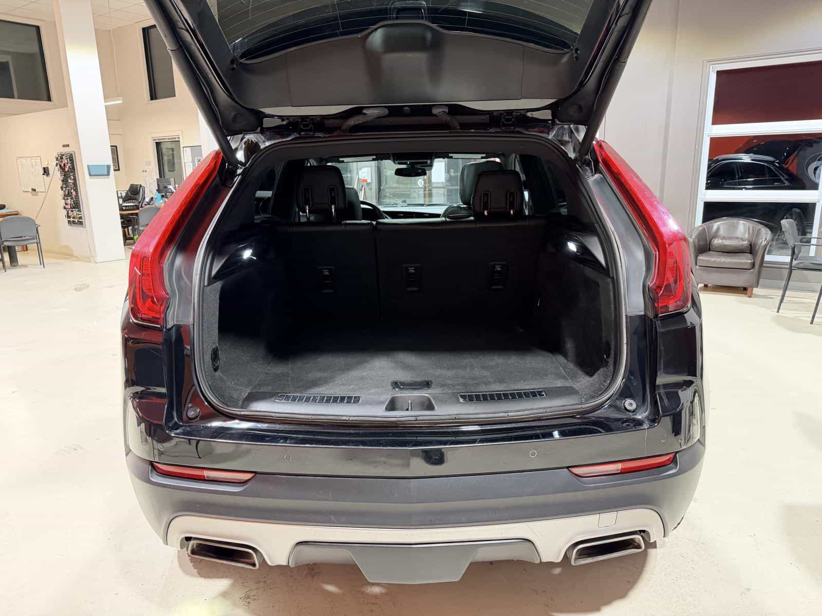 Image 7 Cadillac XT4 Premium Luxury 2019