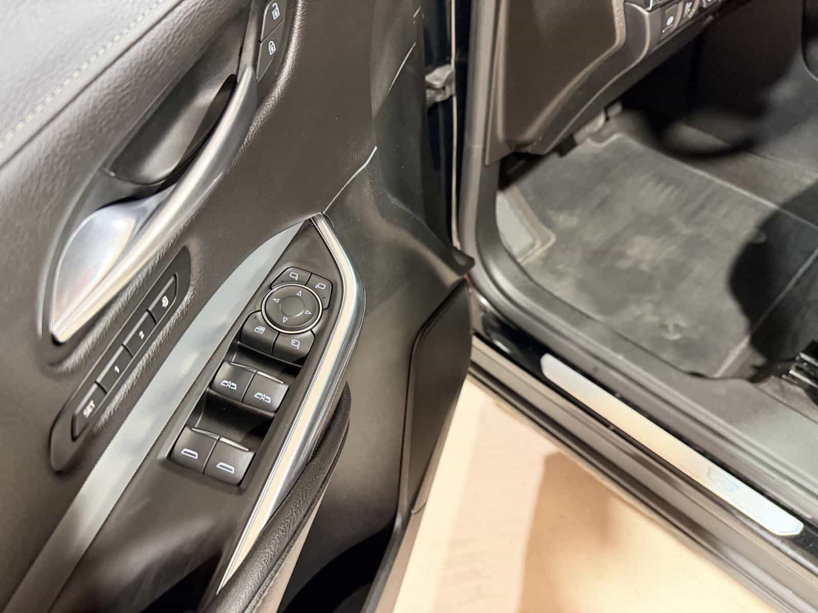 Image 17 Cadillac XT4 Premium Luxury 2019