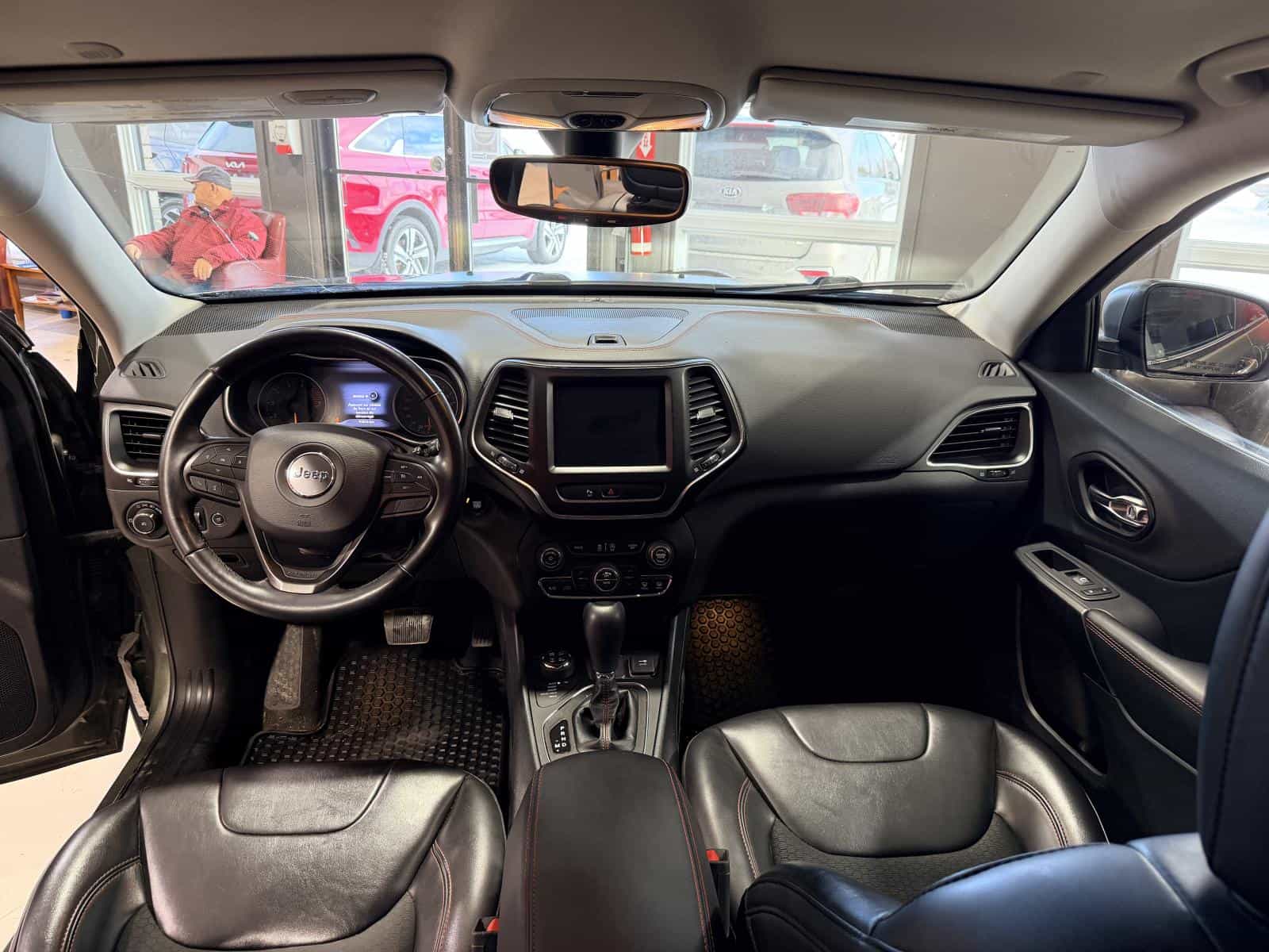 Image 30 Jeep Cherokee Trailhawk 2020