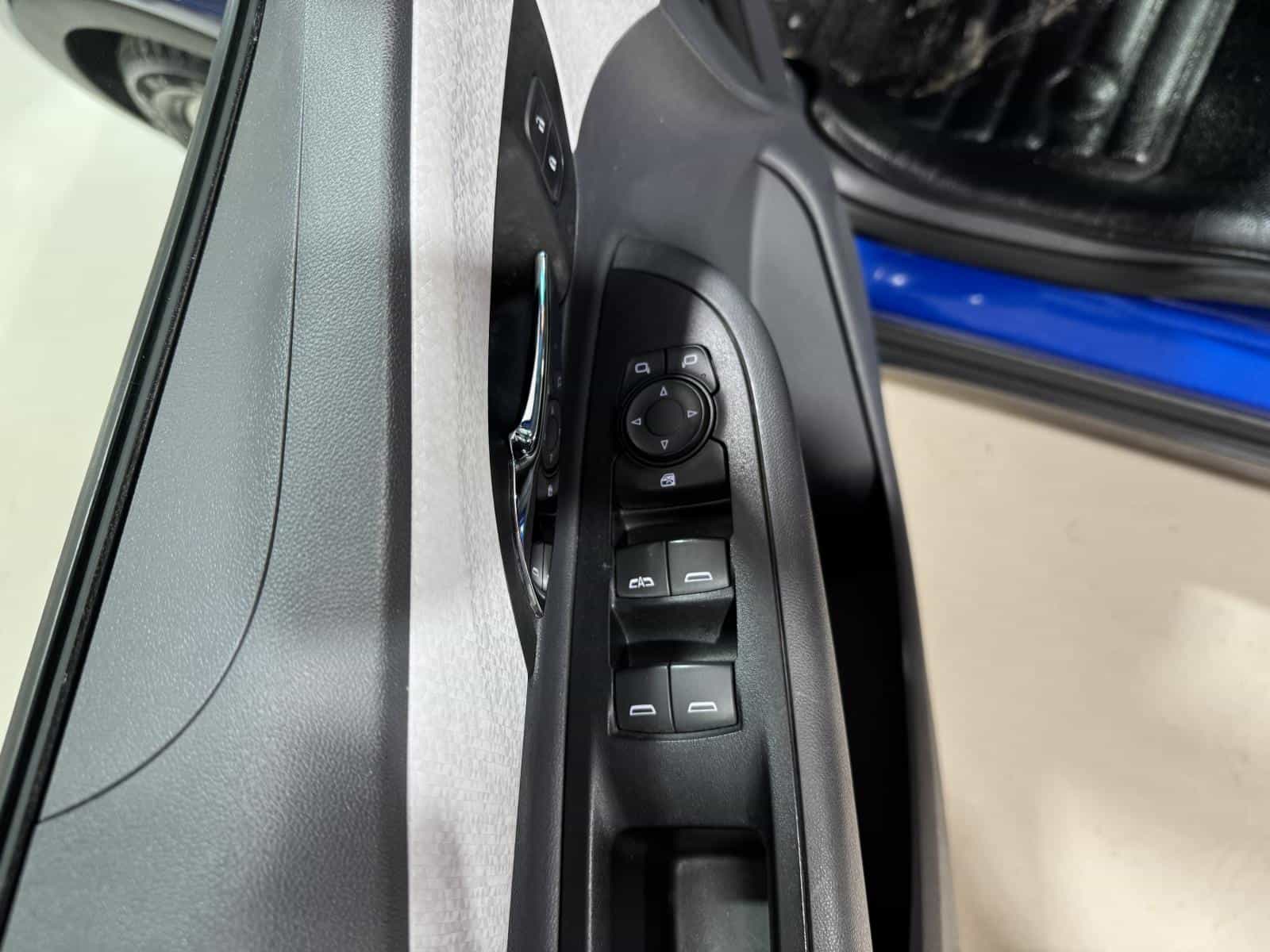 Image 14 Chevrolet Bolt EV LT 2019