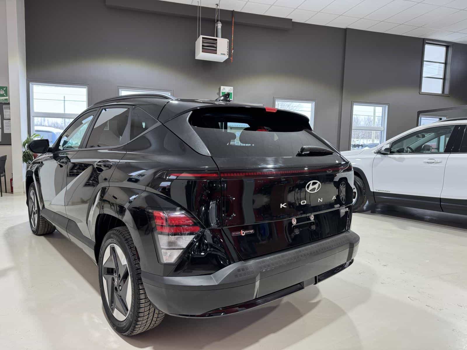 Image 4 Hyundai Kona EV Preferred 2024