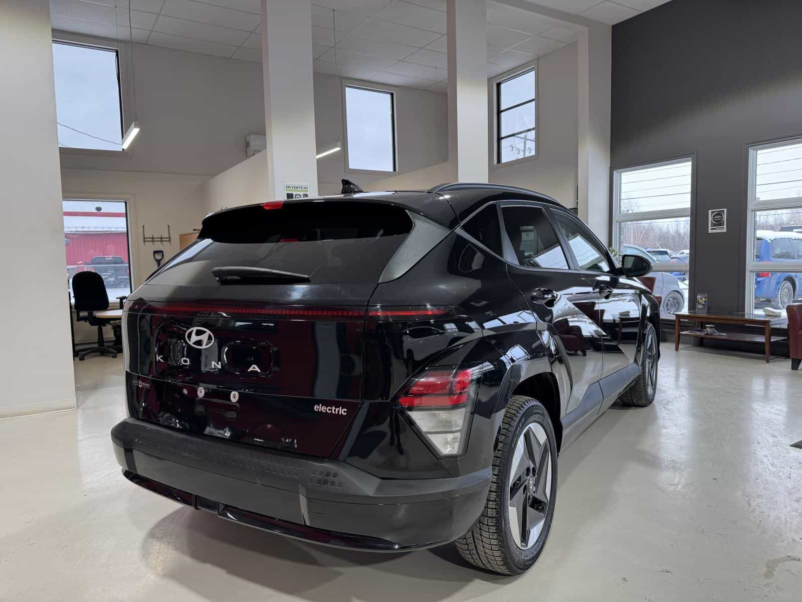 Image 8 Hyundai Kona EV Preferred 2024