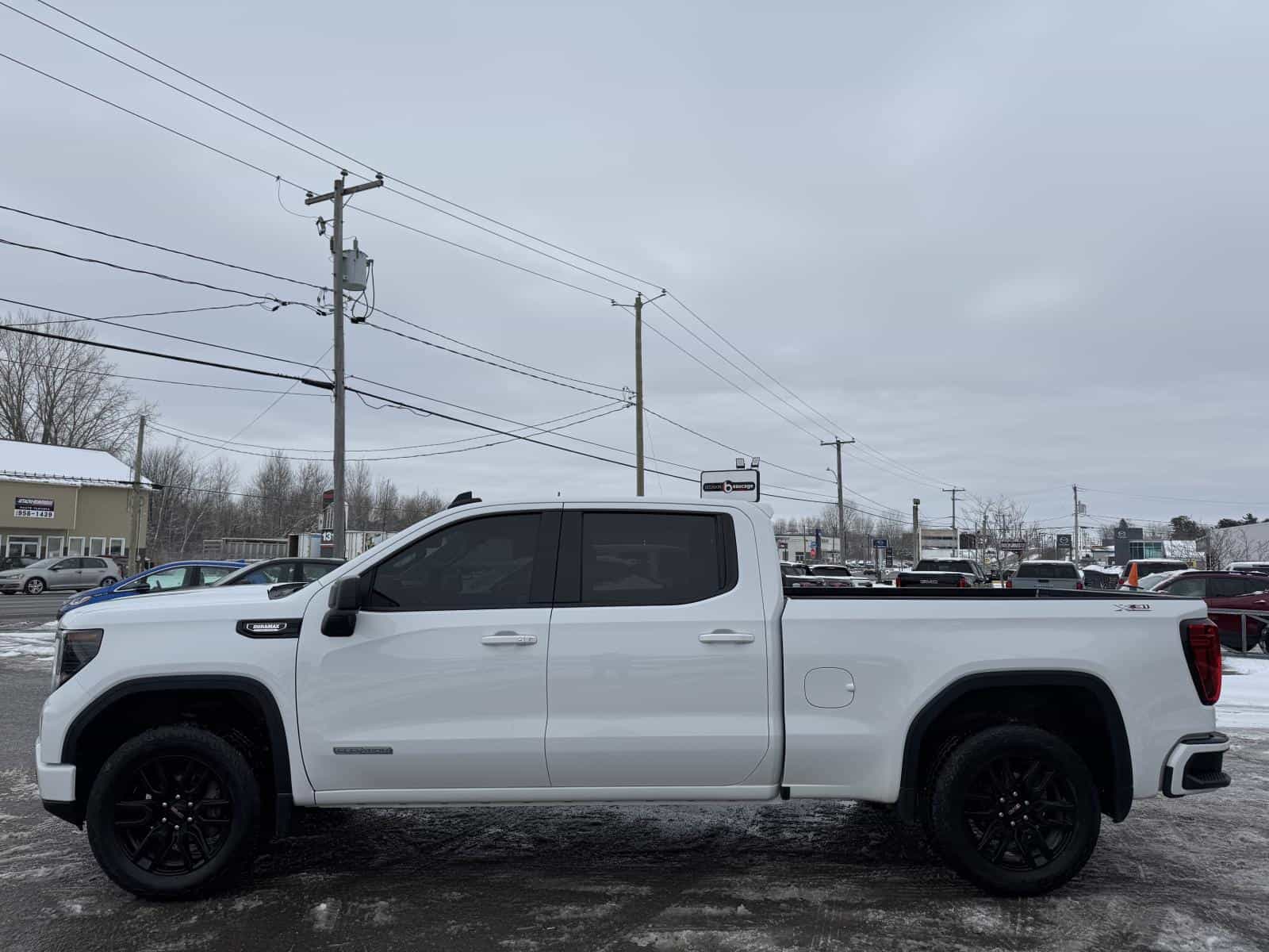 2024 GMC Sierra 1500 Elevation - Image 3