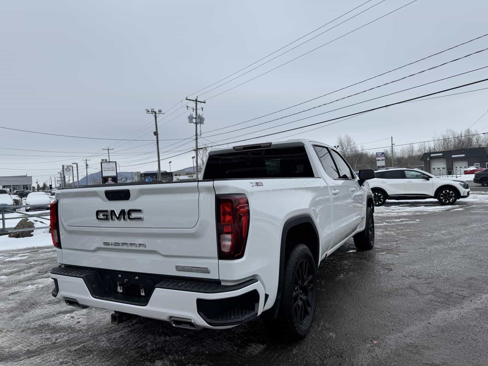Image 9 GMC Sierra 1500 Elevation 2024