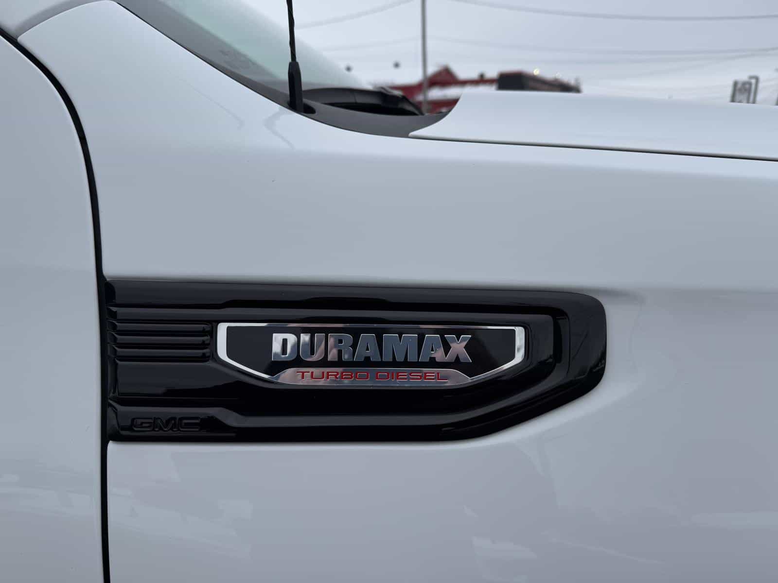 2024 GMC Sierra 1500 Elevation - Image 12