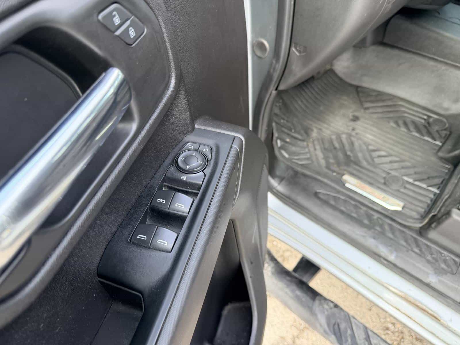 2024 Chevrolet Silverado 1500 Custom Trail Boss - Image 16