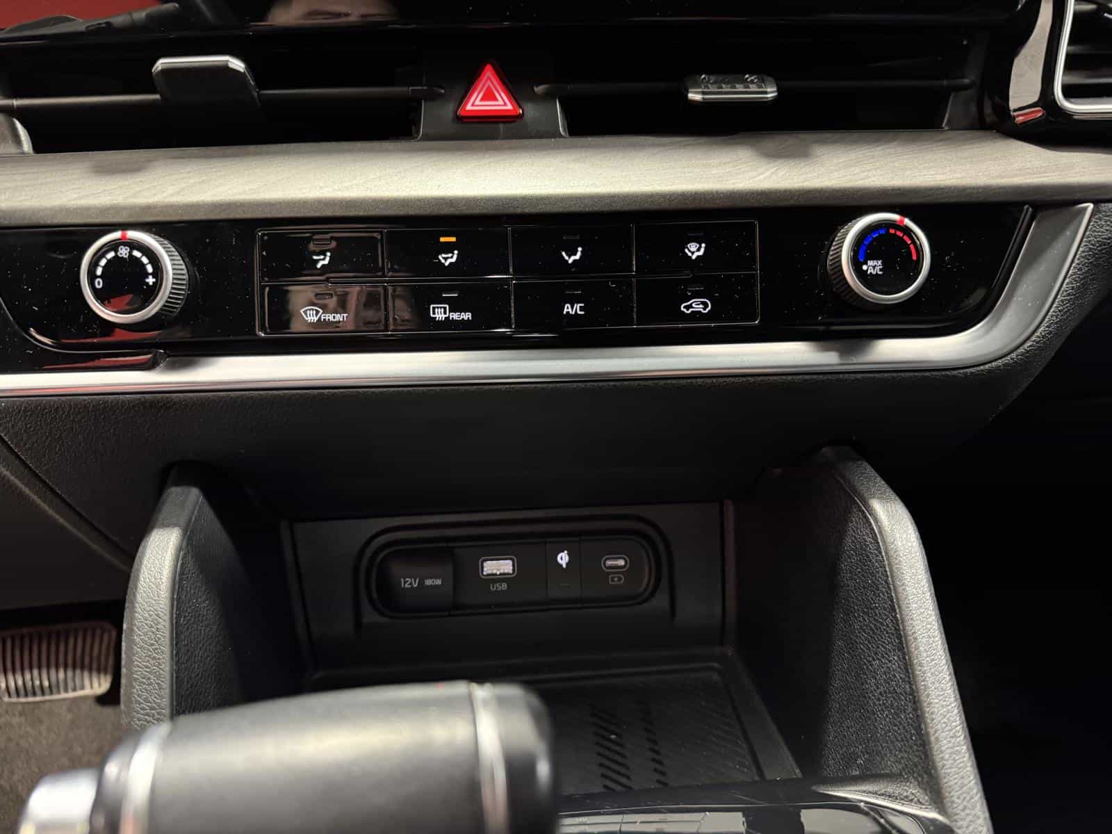 2023 Kia Sportage X-Line - Image 25