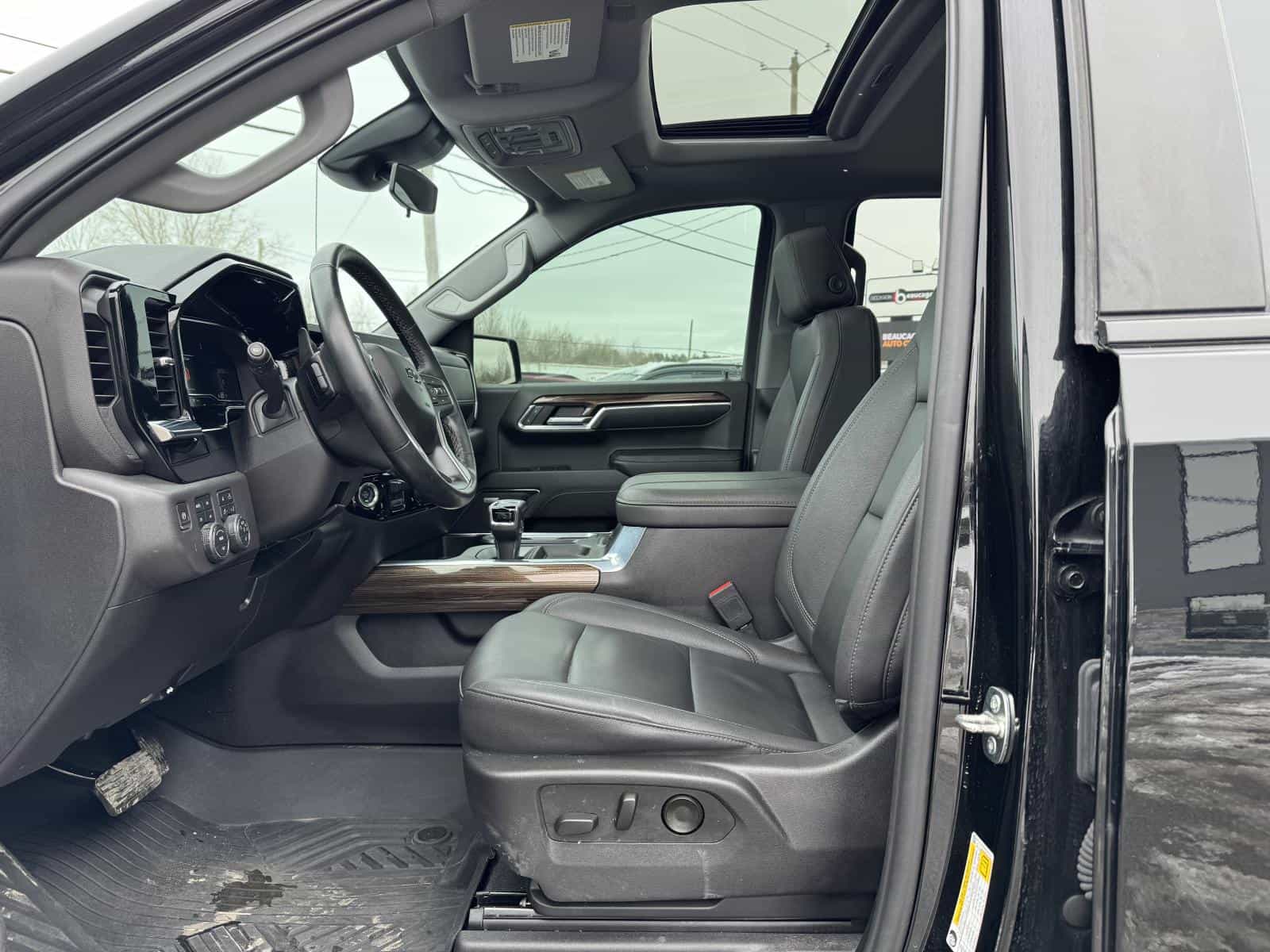 Image 18 Chevrolet Silverado 1500 RST 2024