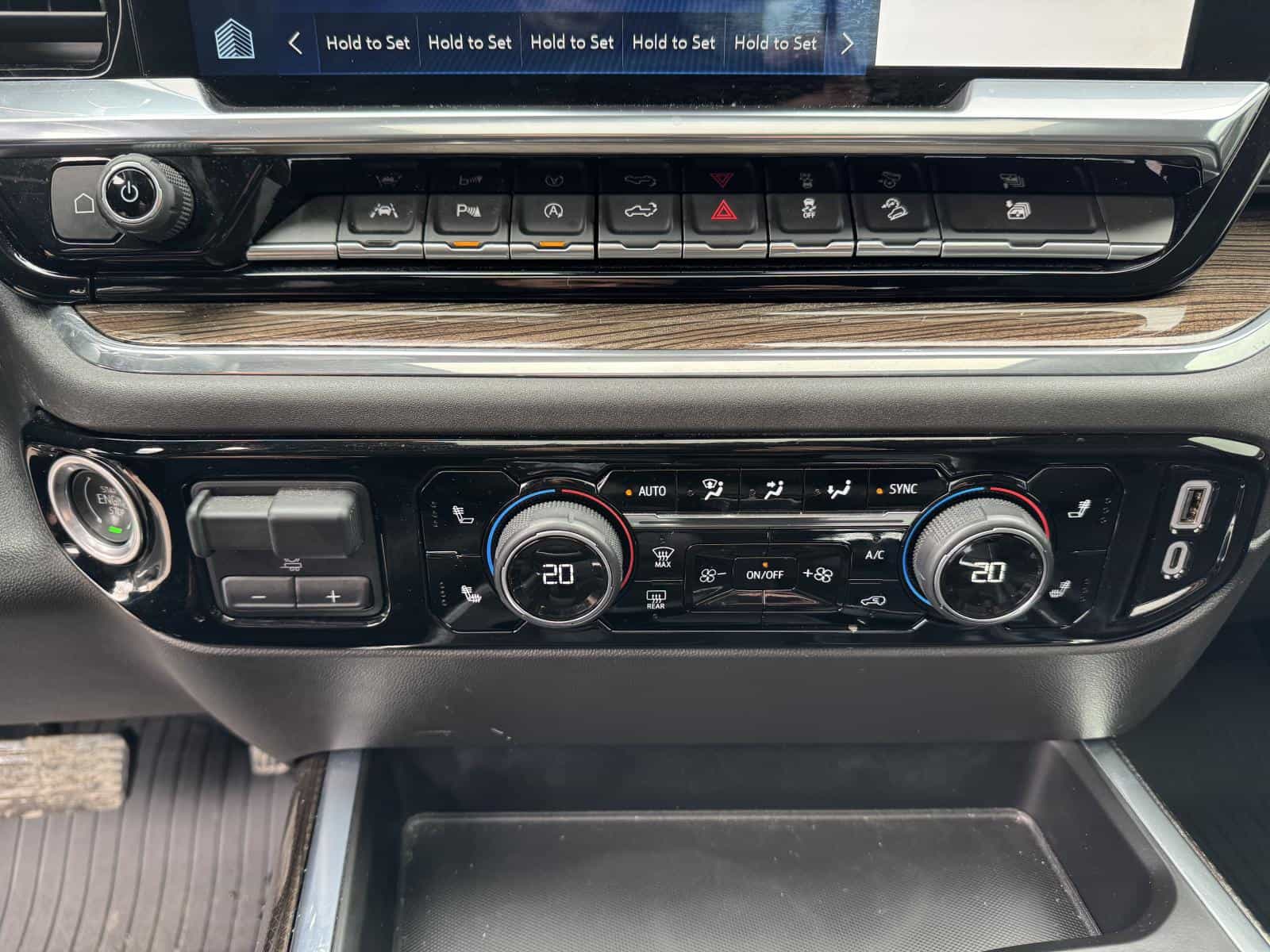 Image 28 Chevrolet Silverado 1500 RST 2024