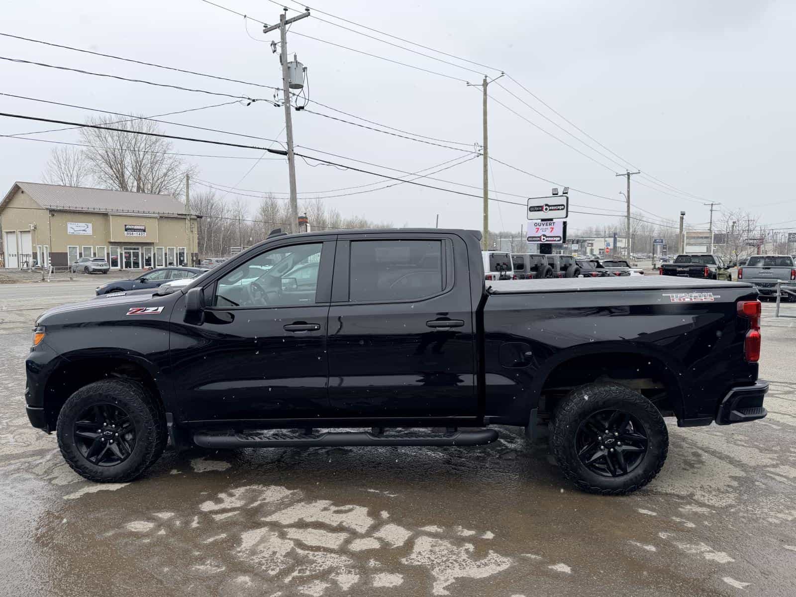 Image 3 Chevrolet Silverado 1500 Custom Trail Boss 2024