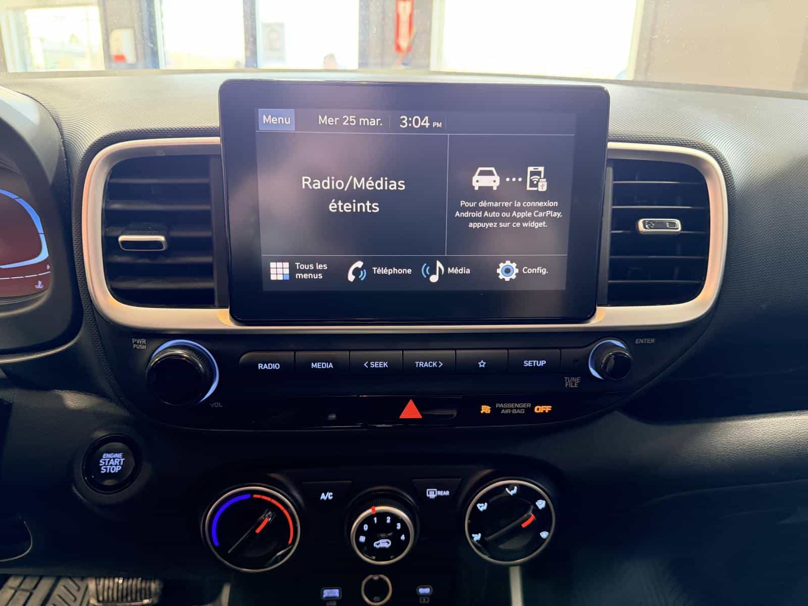 2023 Hyundai Venue Preferred - Image 22