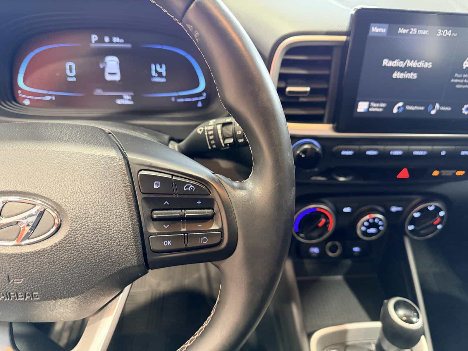 2023 Hyundai Venue Preferred - Image 21