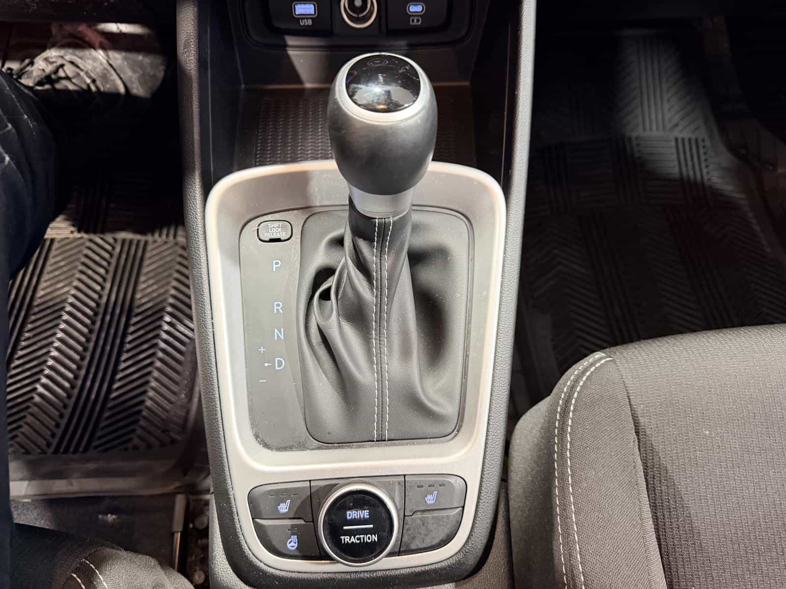 2023 Hyundai Venue Preferred - Image 26