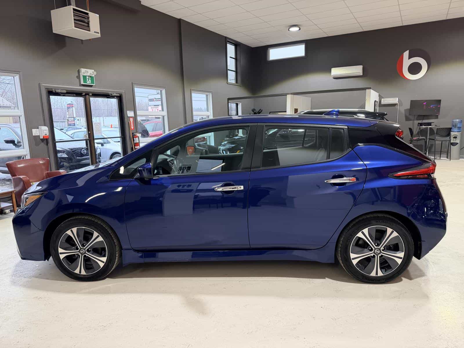 Image 3 Nissan Leaf Plus SV 2022