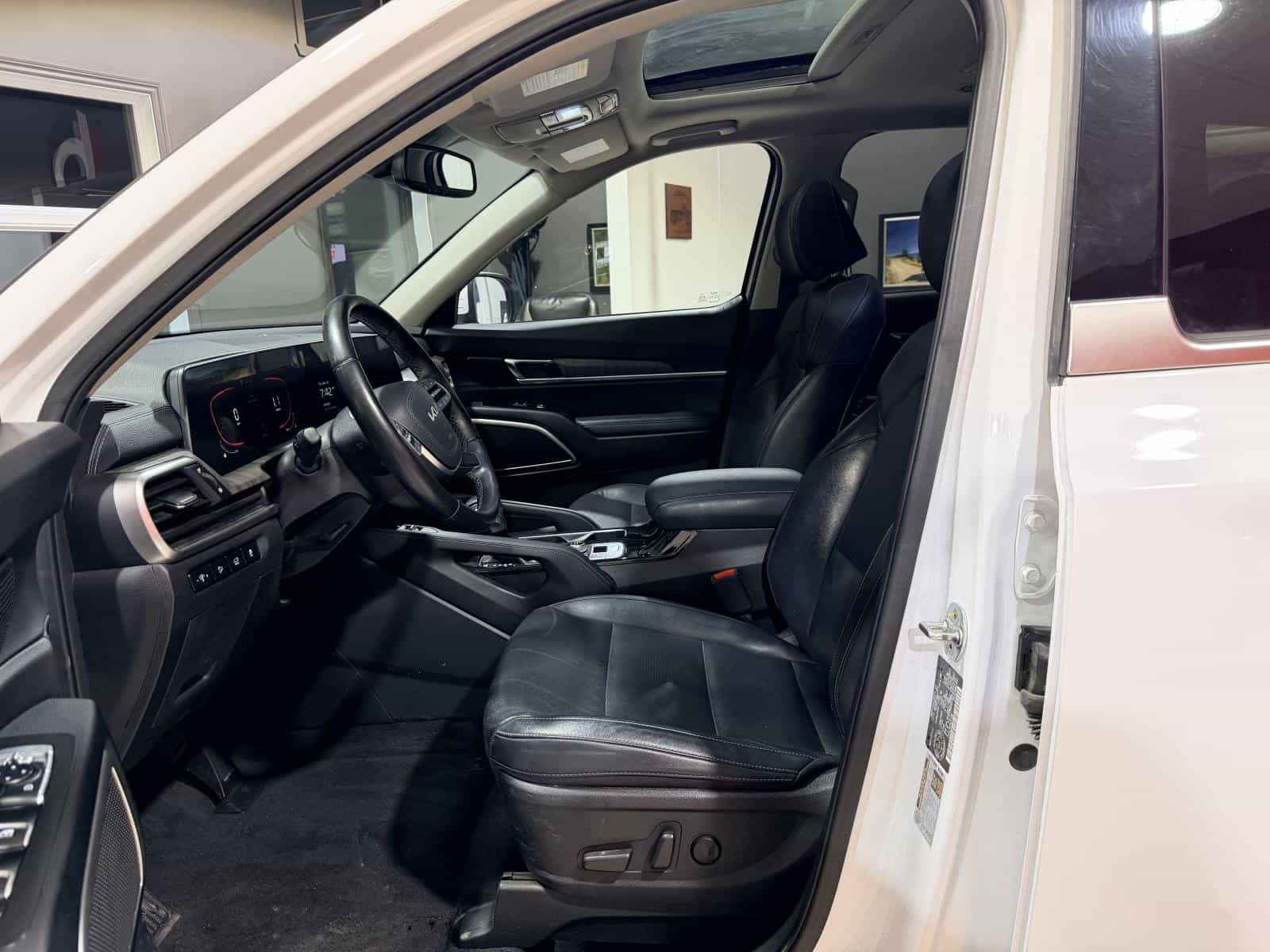 Image 16 Kia Telluride EX 2023