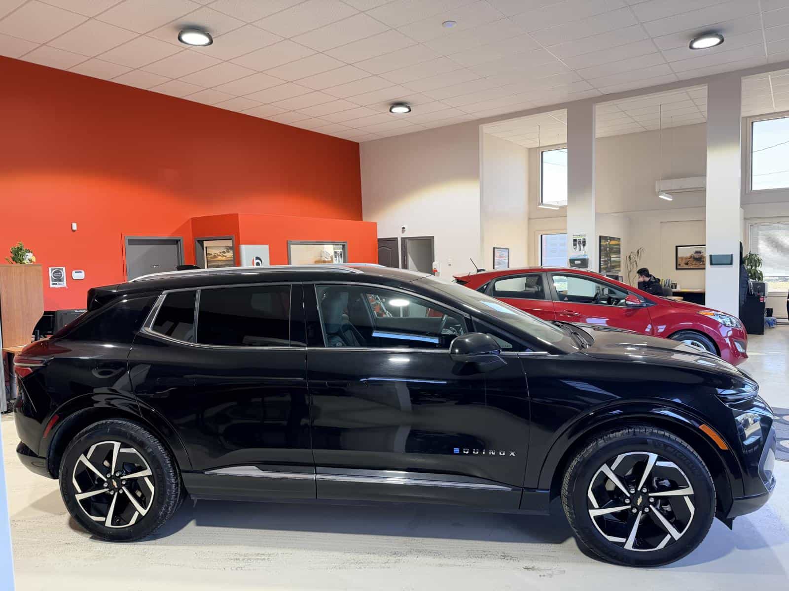 Image 11 Chevrolet Equinox EV 2LT 2024