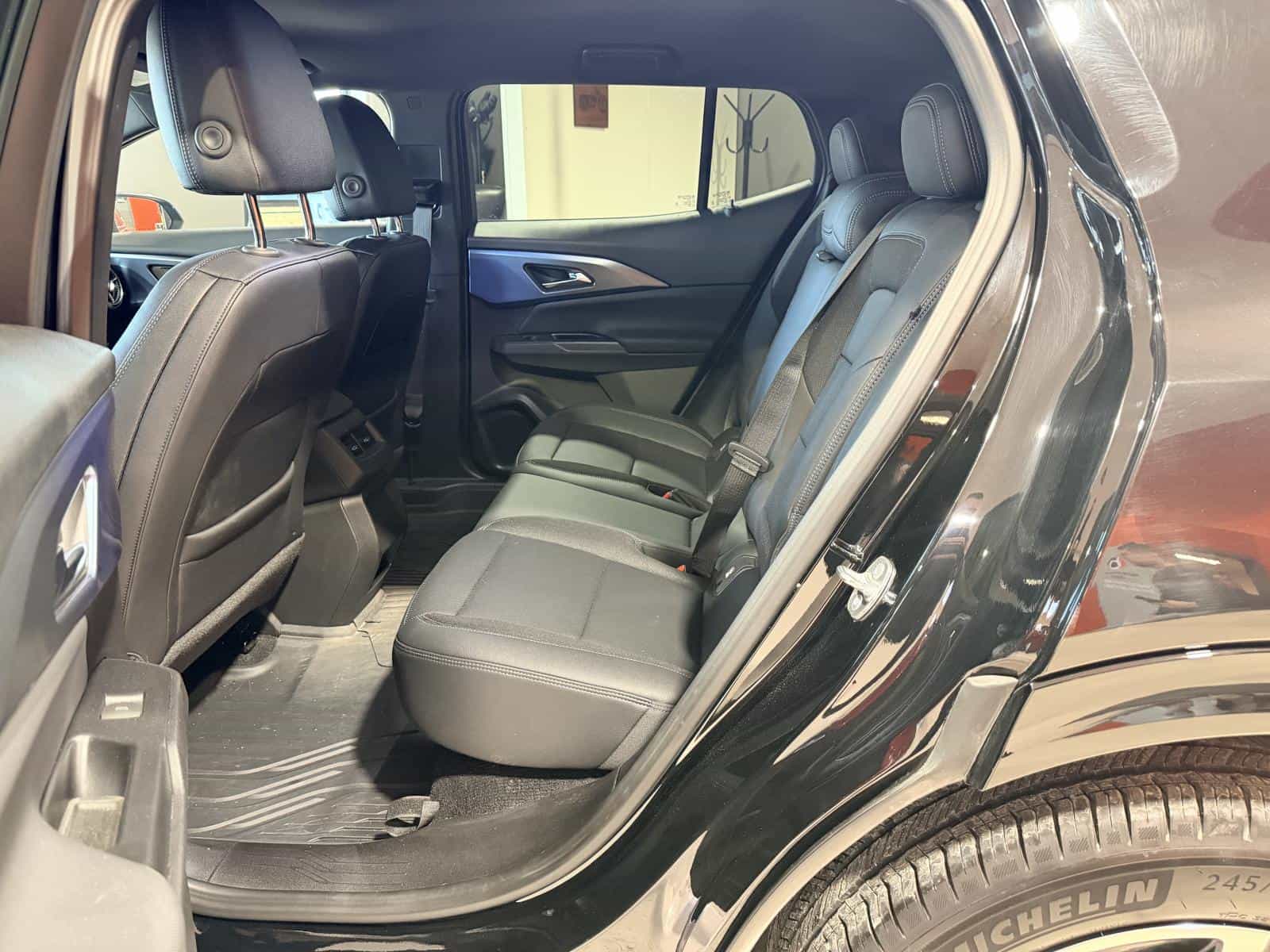 Image 15 Chevrolet Equinox EV 2LT 2024