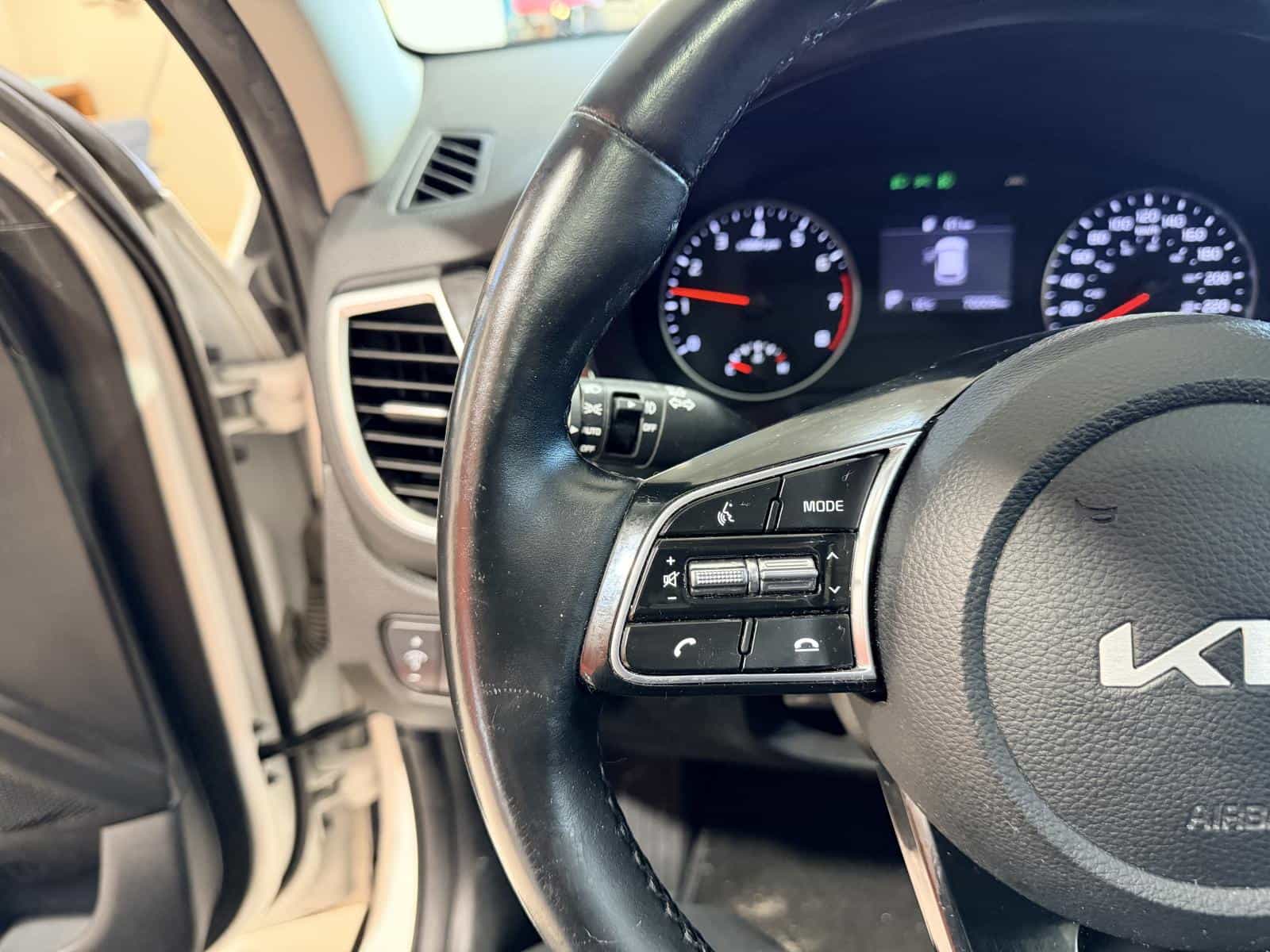 Image 21 Kia Seltos EX 2023