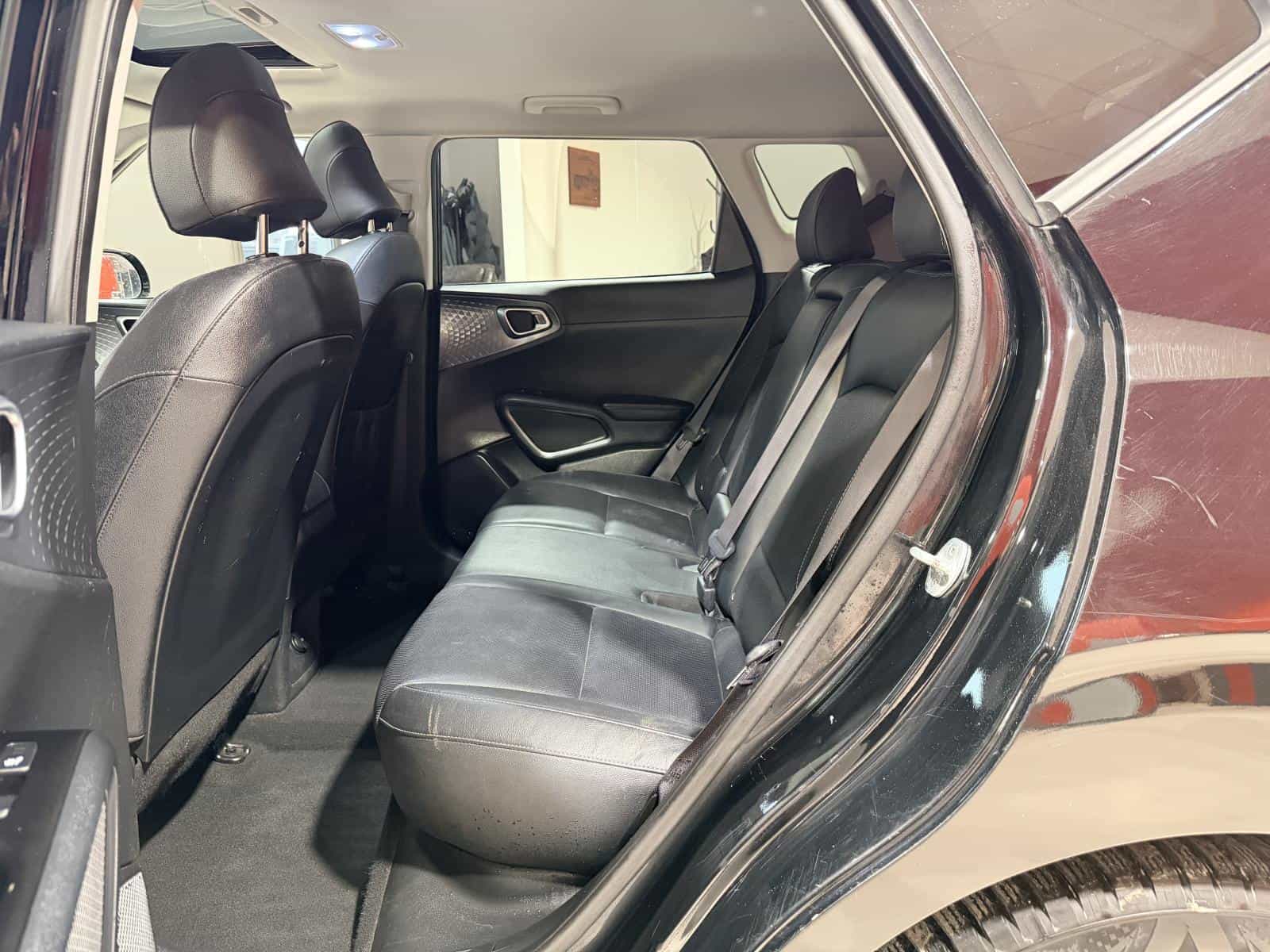 Image 13 Kia Soul EV Limited 2022